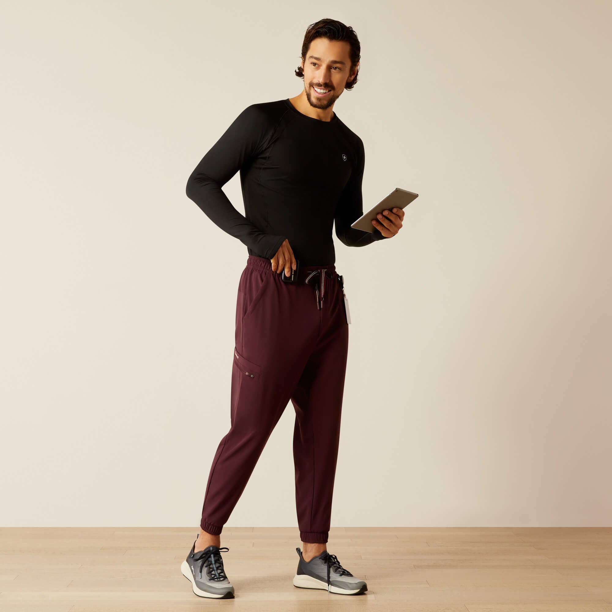 Men Drew Cargo Stretch Jogger Scrub Pant | Ariat on sale