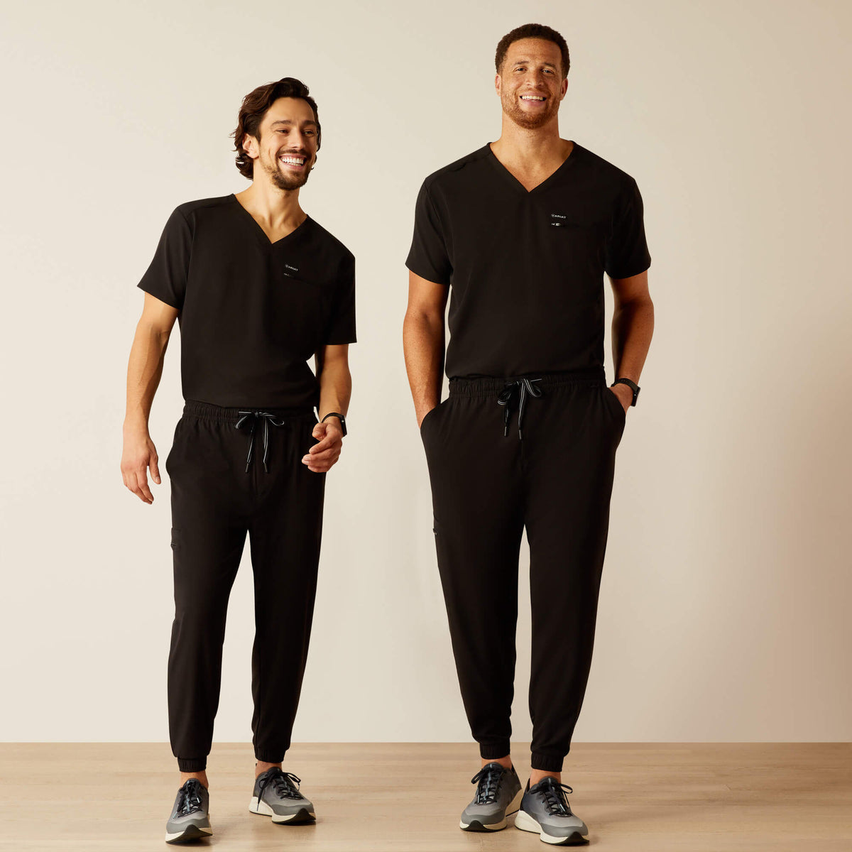 Men Drew Cargo Stretch Jogger Scrub Pant | Ariat us