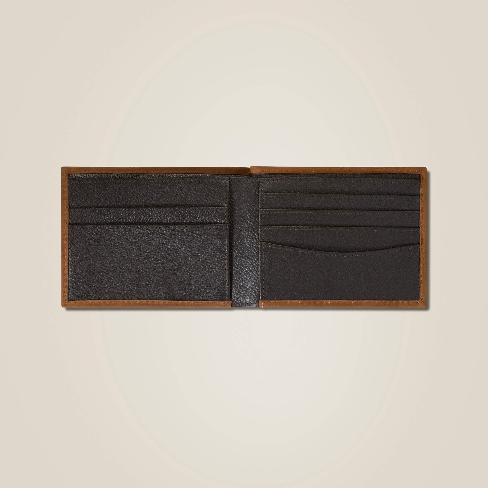 Men Flag Shield Bifold Wallet | Ariat Outlet