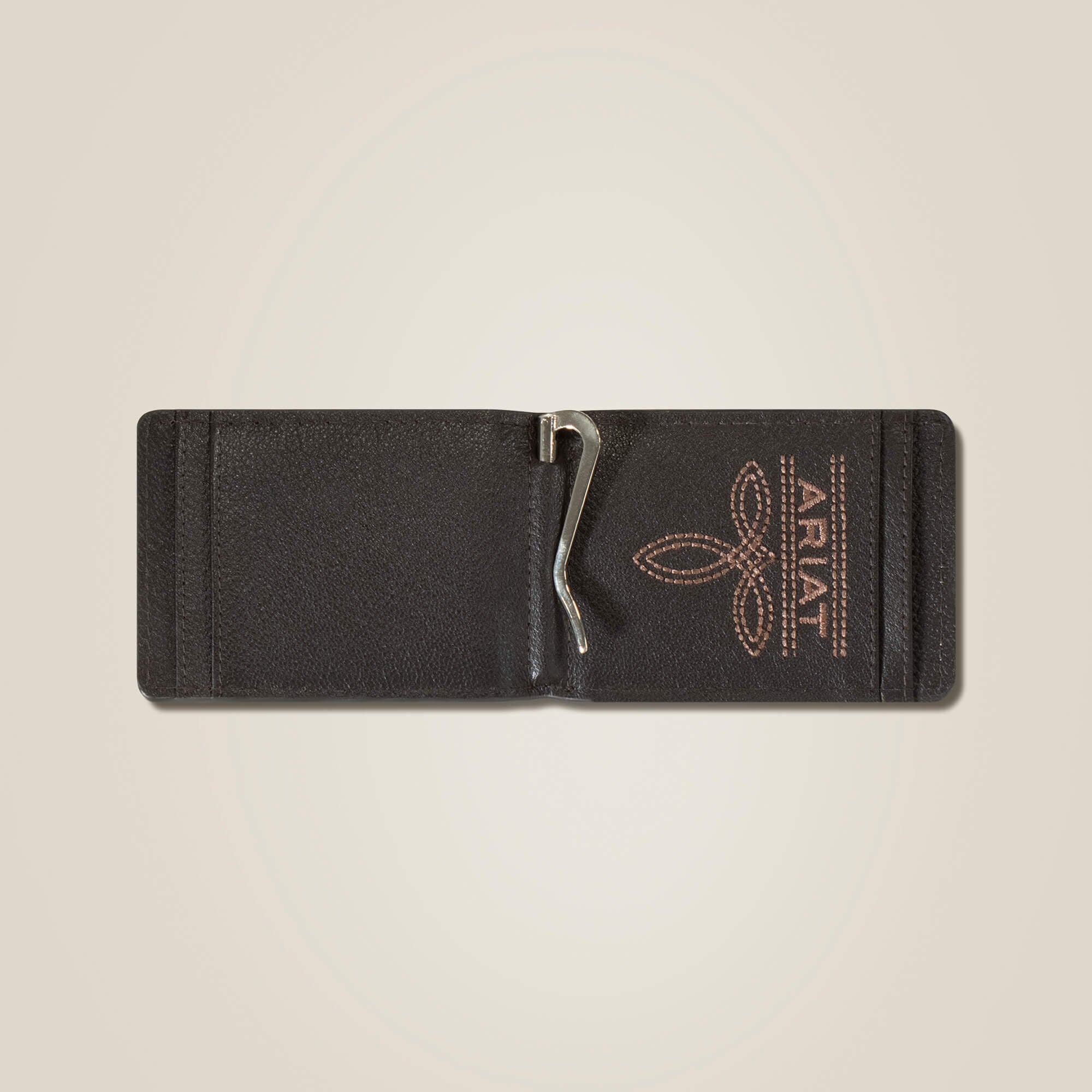 Men Flag Shield Clip Wallet | Ariat near me