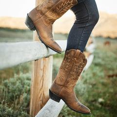 Women|Trends Heritage R Toe Western Boot | Ariat Online
