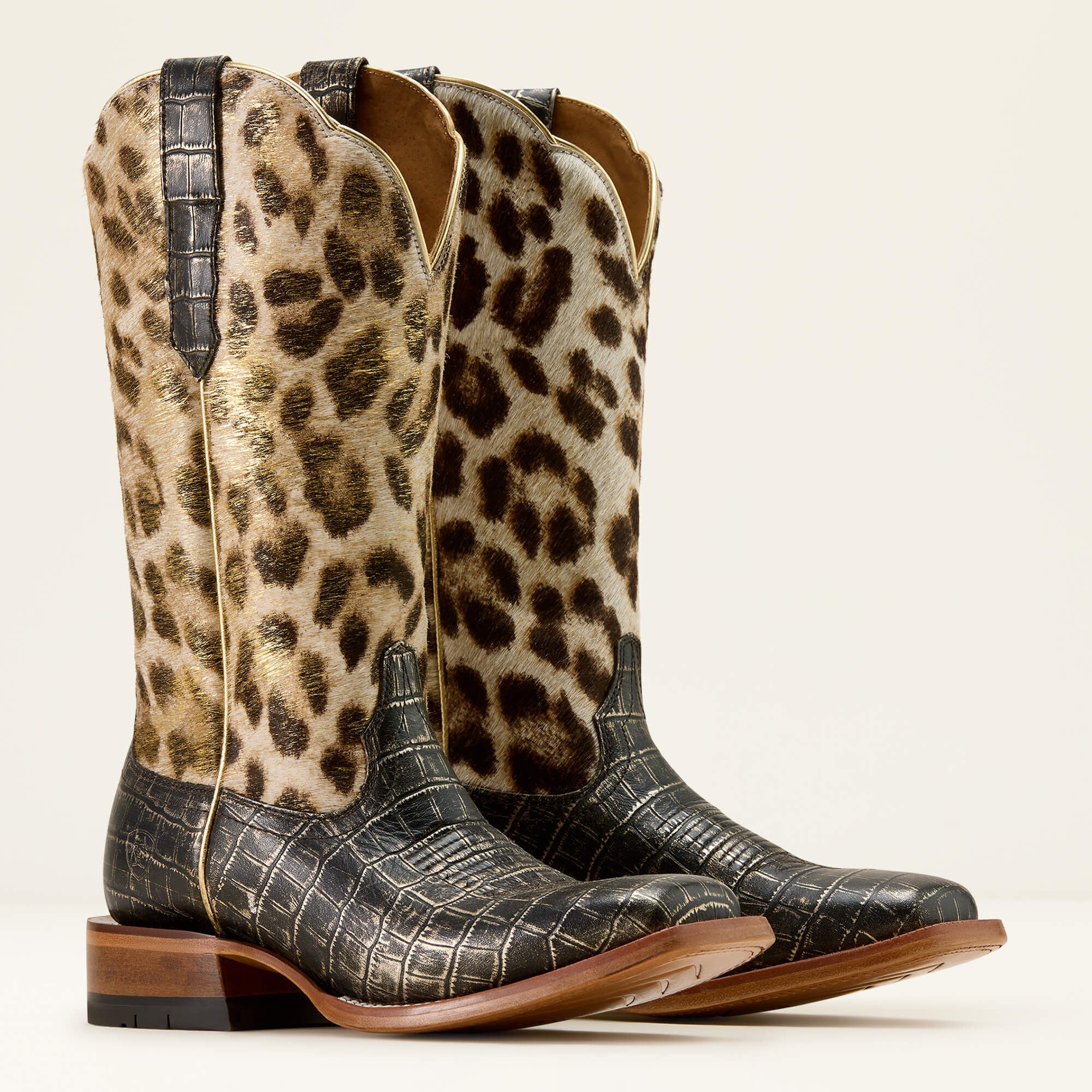 Women|Trends Frontier Farrah Wide Square Toe Western Boot | Ariat Outlet