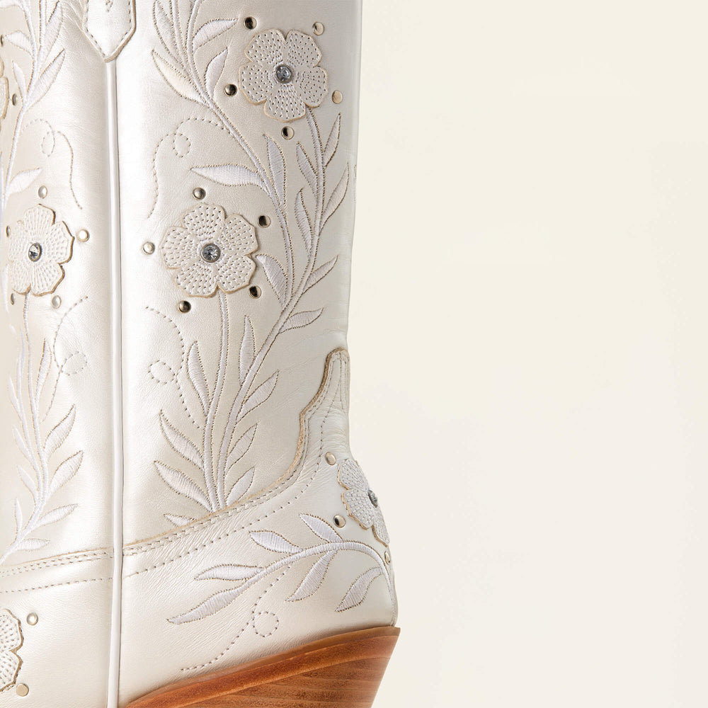 Women Romance Western Boot | Ariat on sale
