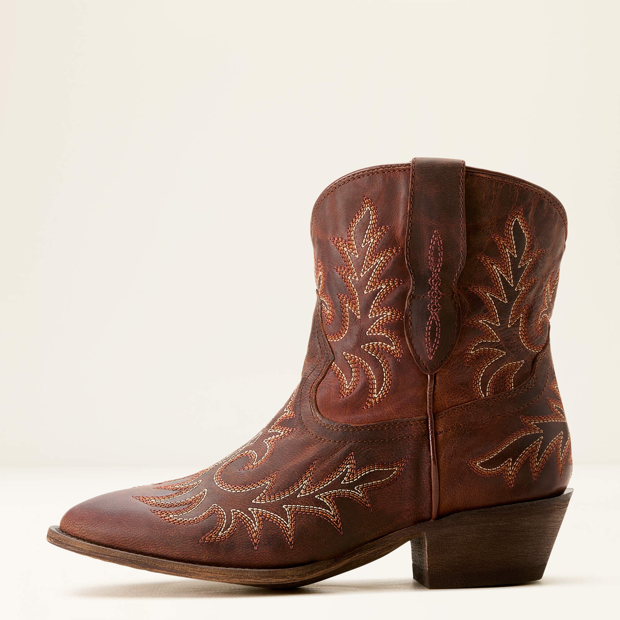 Women Carlin Bootie | Ariat