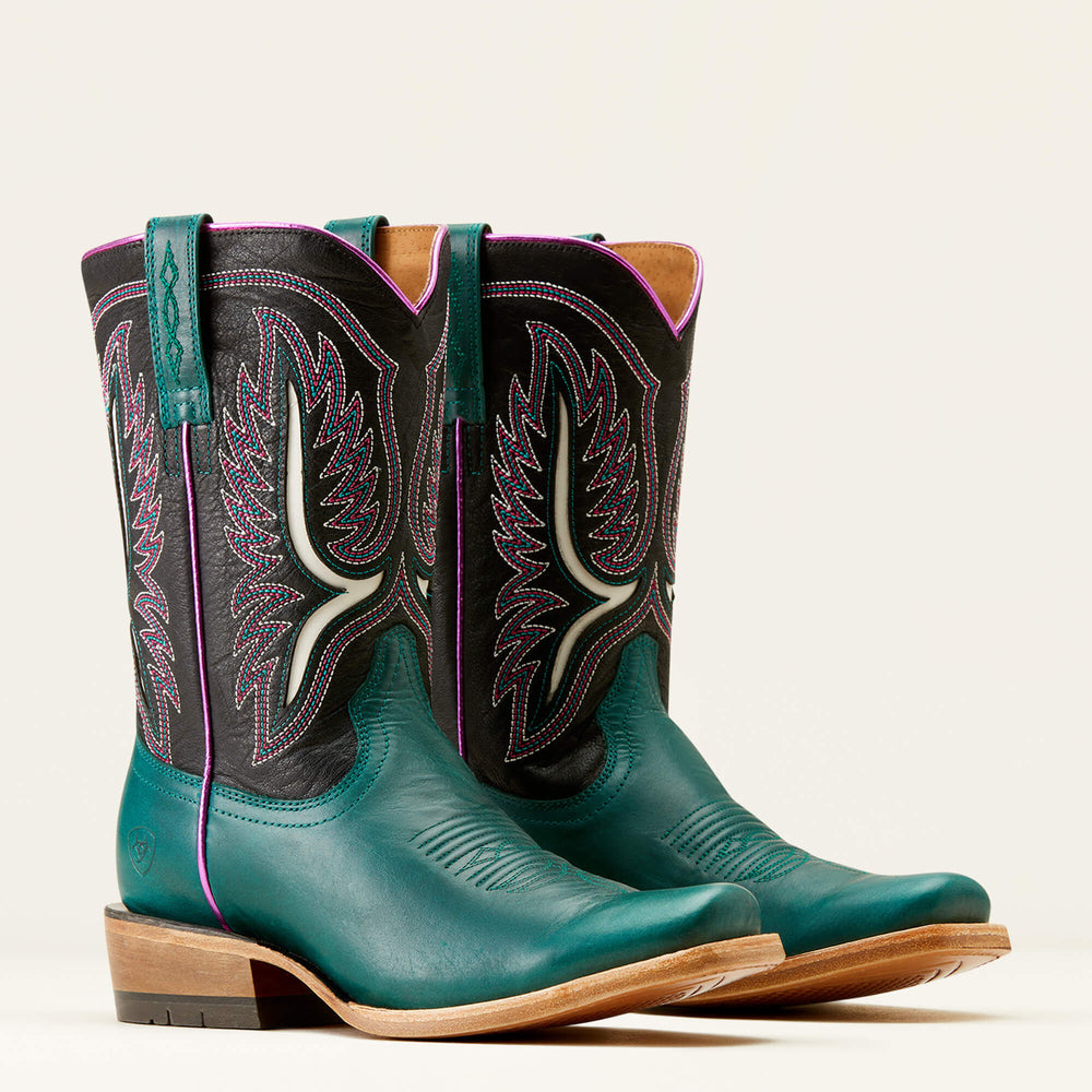 Women Futurity Colt Narrow Cutter Toe Western Boot | Ariat on sale