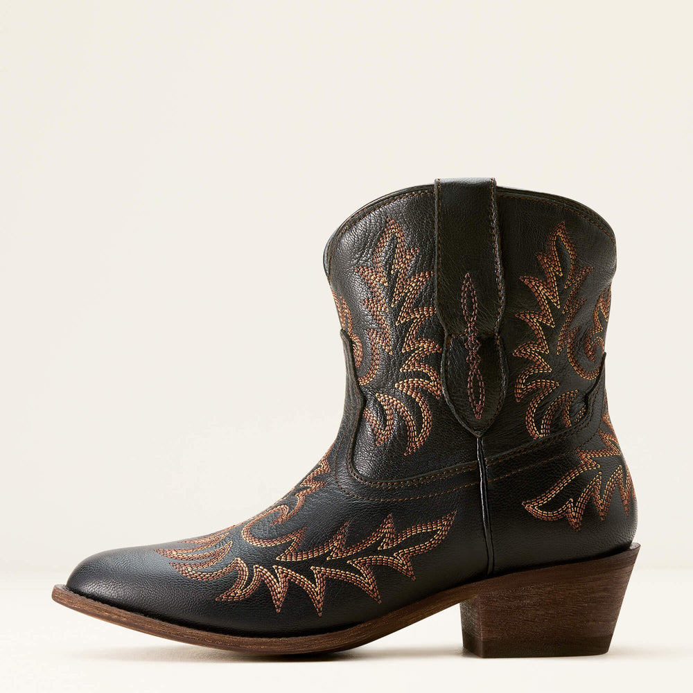 Women Carlin Bootie | Ariat Online