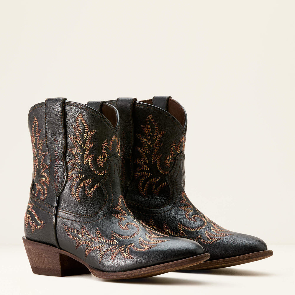 Women Carlin Bootie | Ariat Online