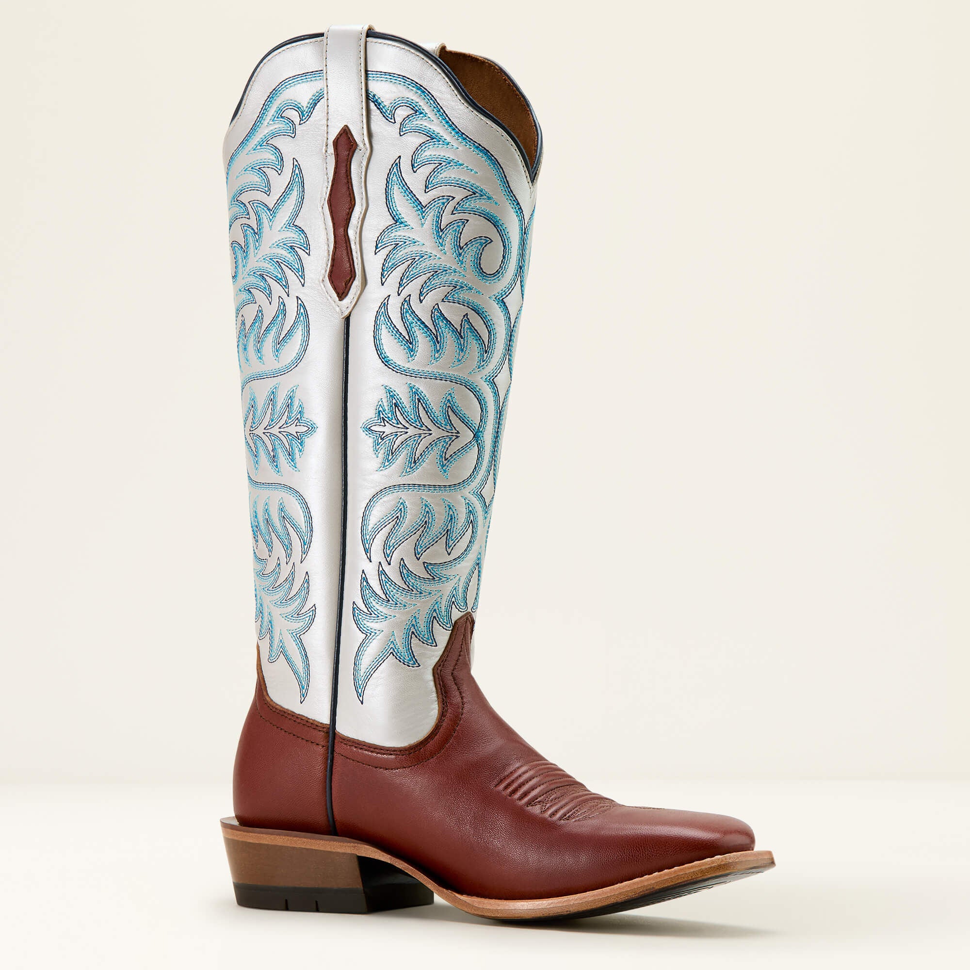 Women Futurity Blanche Western Boot | Ariat
