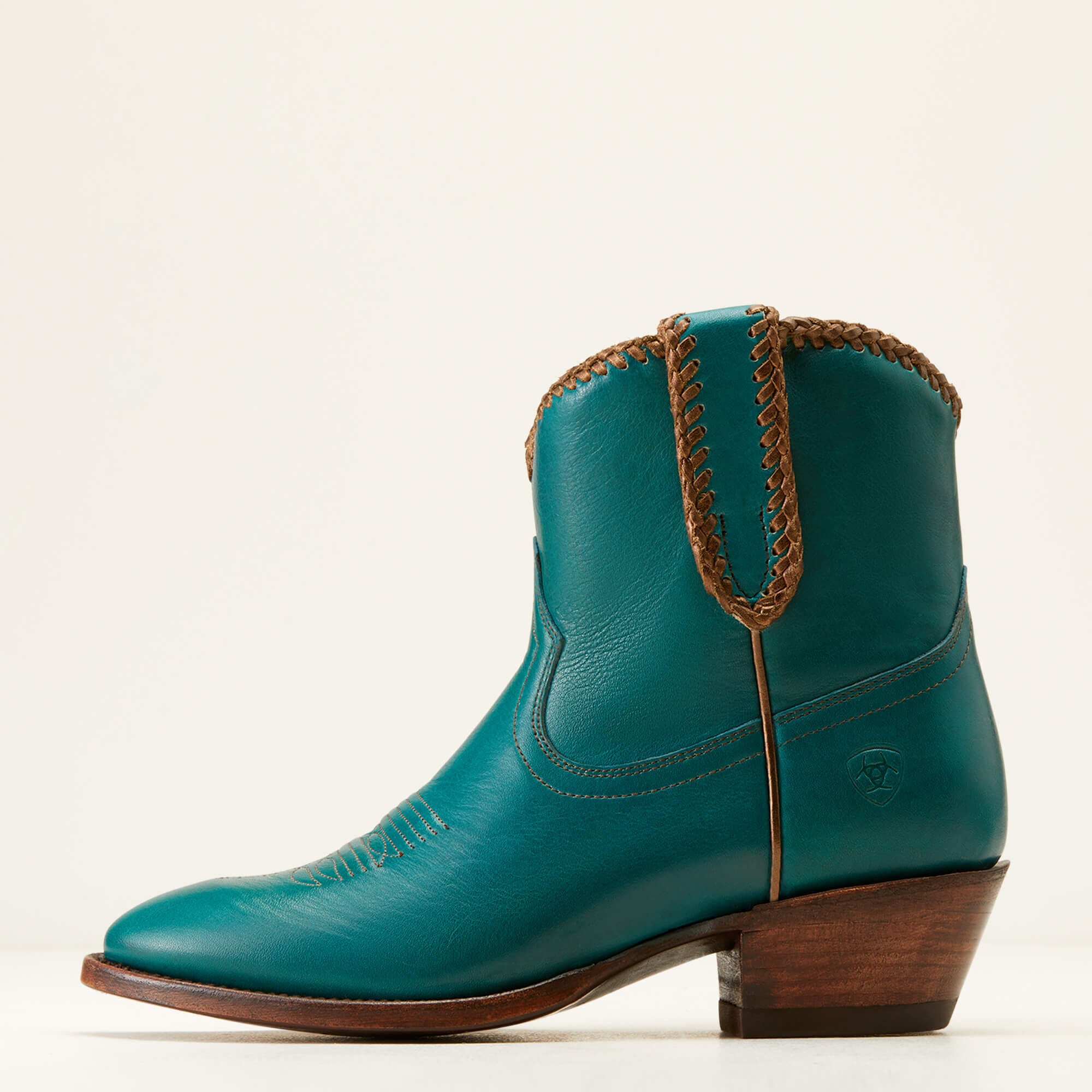 Women Sterling Cora Western Boot | Ariat Outlet