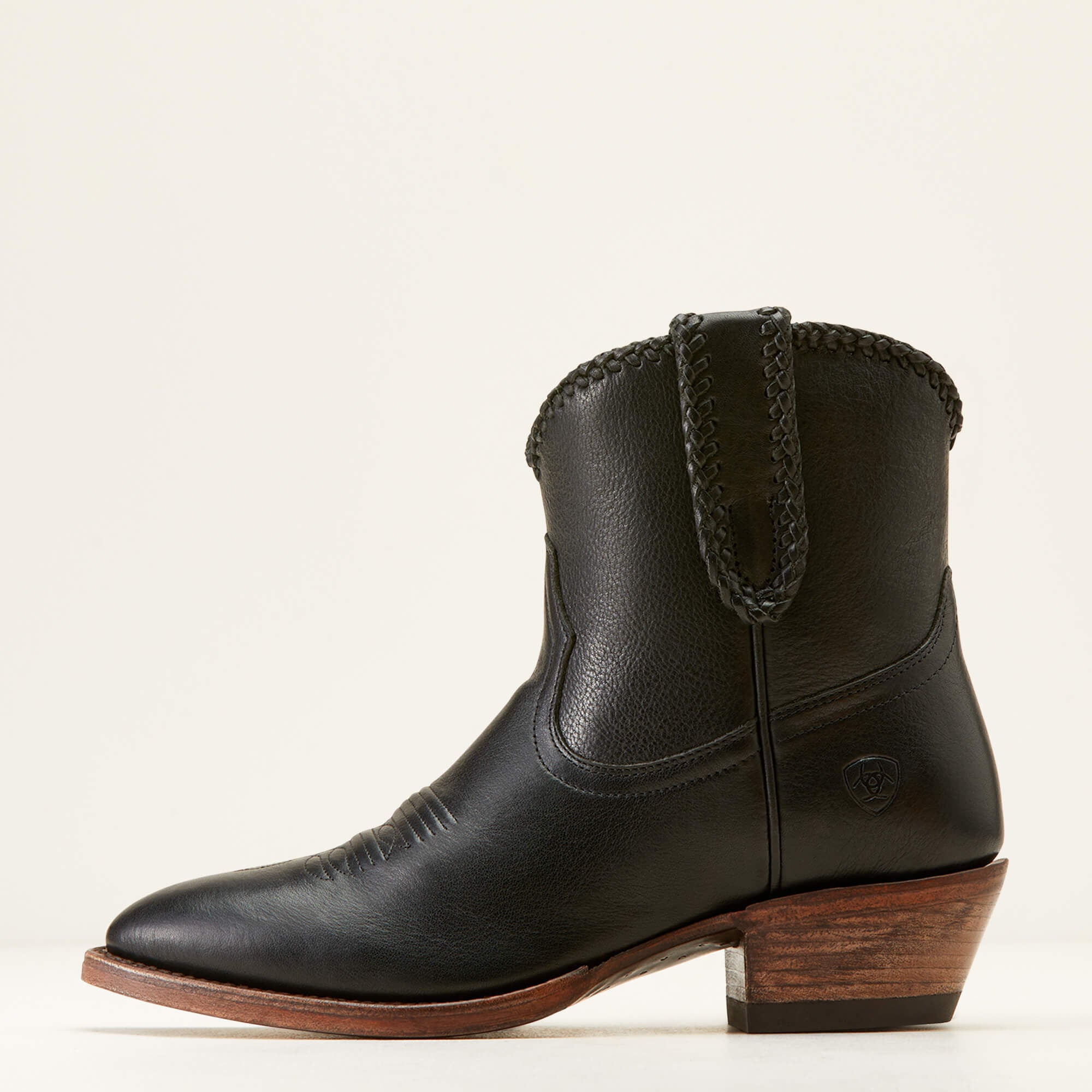 Women Sterling Cora Western Boot | Ariat us