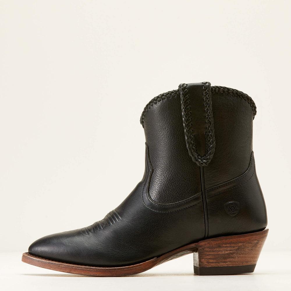 Women Sterling Cora Western Boot | Ariat us