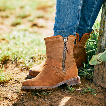 Women Savannah Waterproof Boot | Ariat on sale