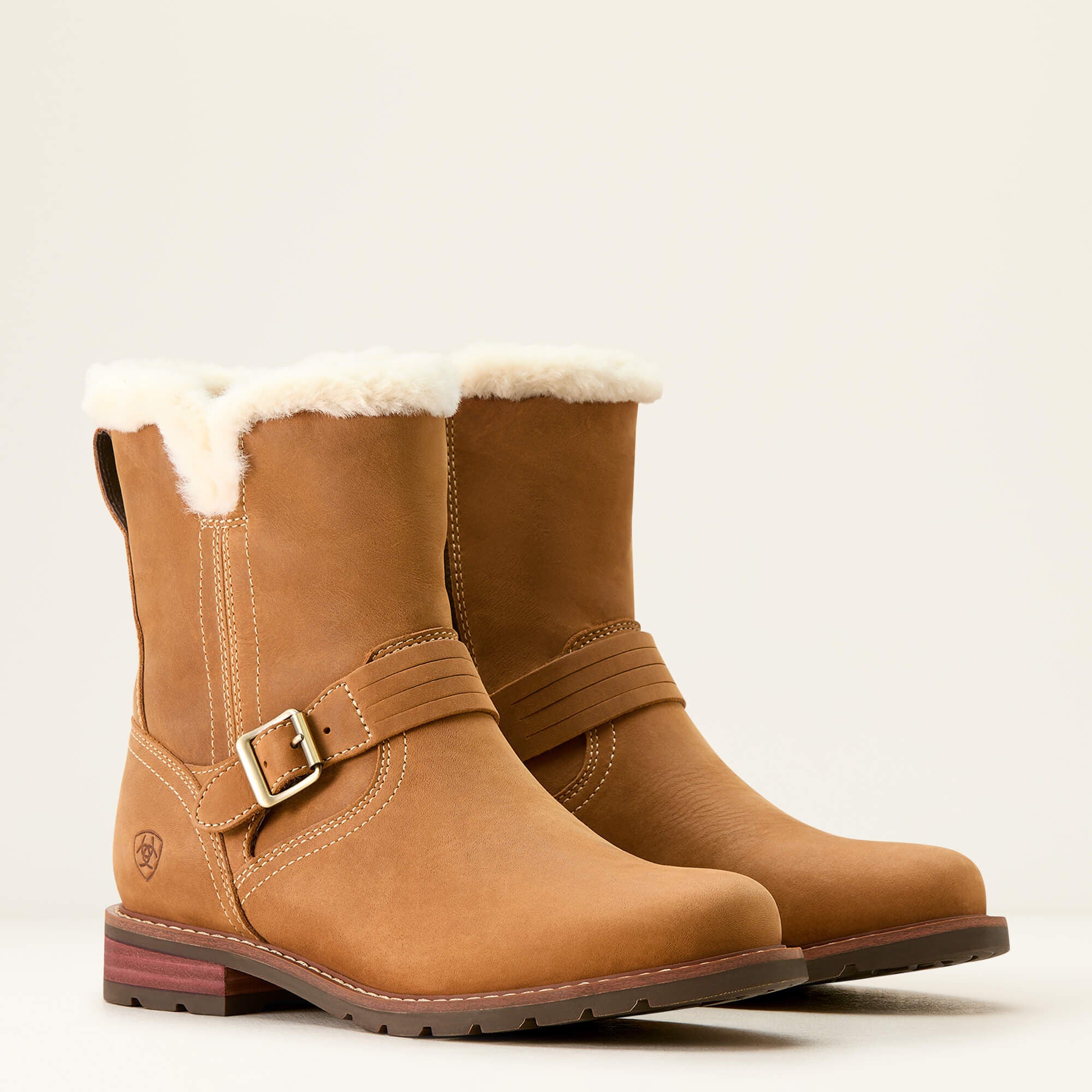Women Savannah Sherpa Waterproof Boot | Ariat Outlet