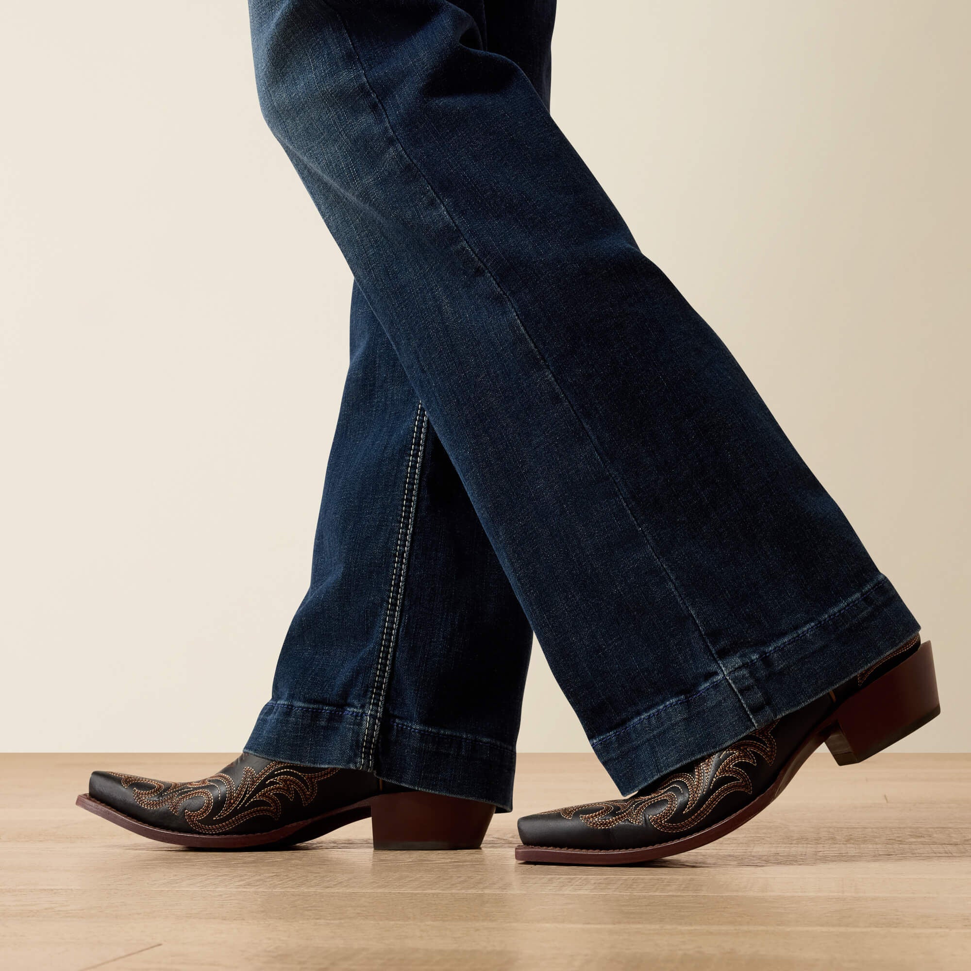 Women|Trends Trouser Perfect Rise Aisha Wide Leg Jean | Ariat on sale