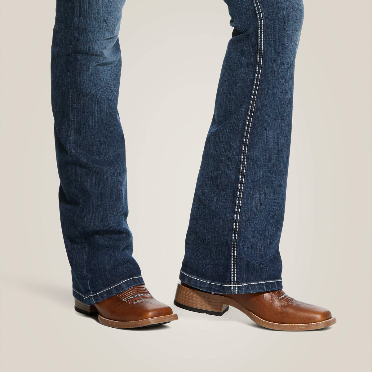 Women R.E.A.L. Mid Rise Arrow Fit Stretch Shayla Boot Cut Jean | Ariat