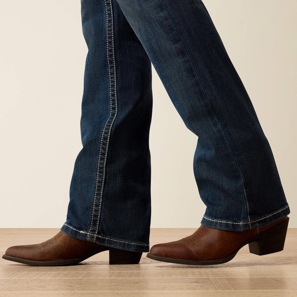 Women|Trends R.E.A.L. Mid Rise Stretch Ivy Stackable Straight Leg Jean | Ariat us