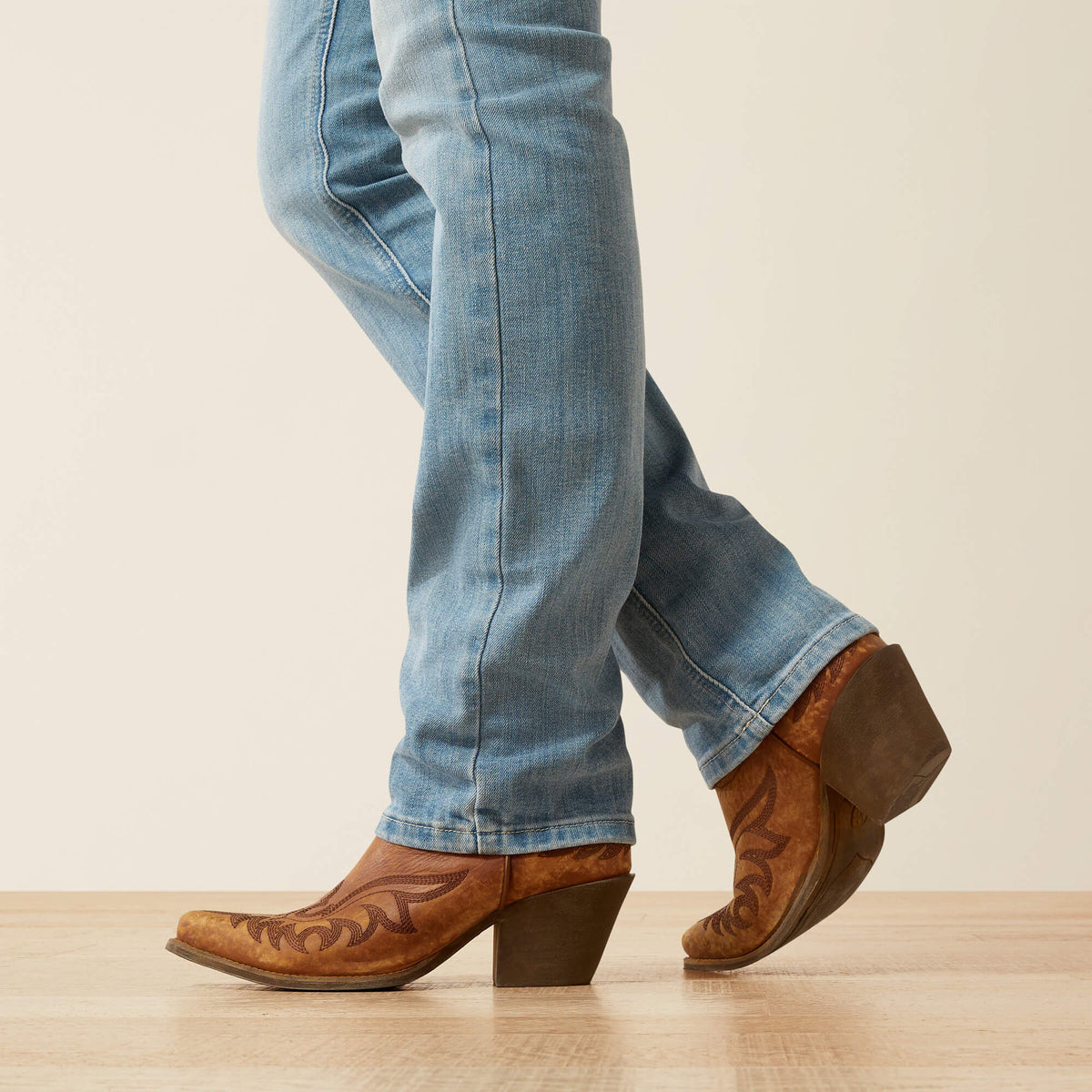Women Mid Rise Alessia Straight Leg Jean | Ariat near me