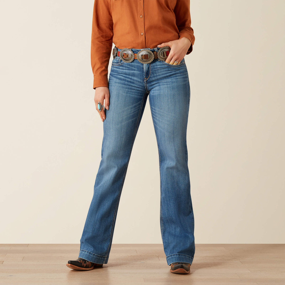 Women|Trends Perfect Rise Isabelle Wide Trouser Jeans | Ariat near me
