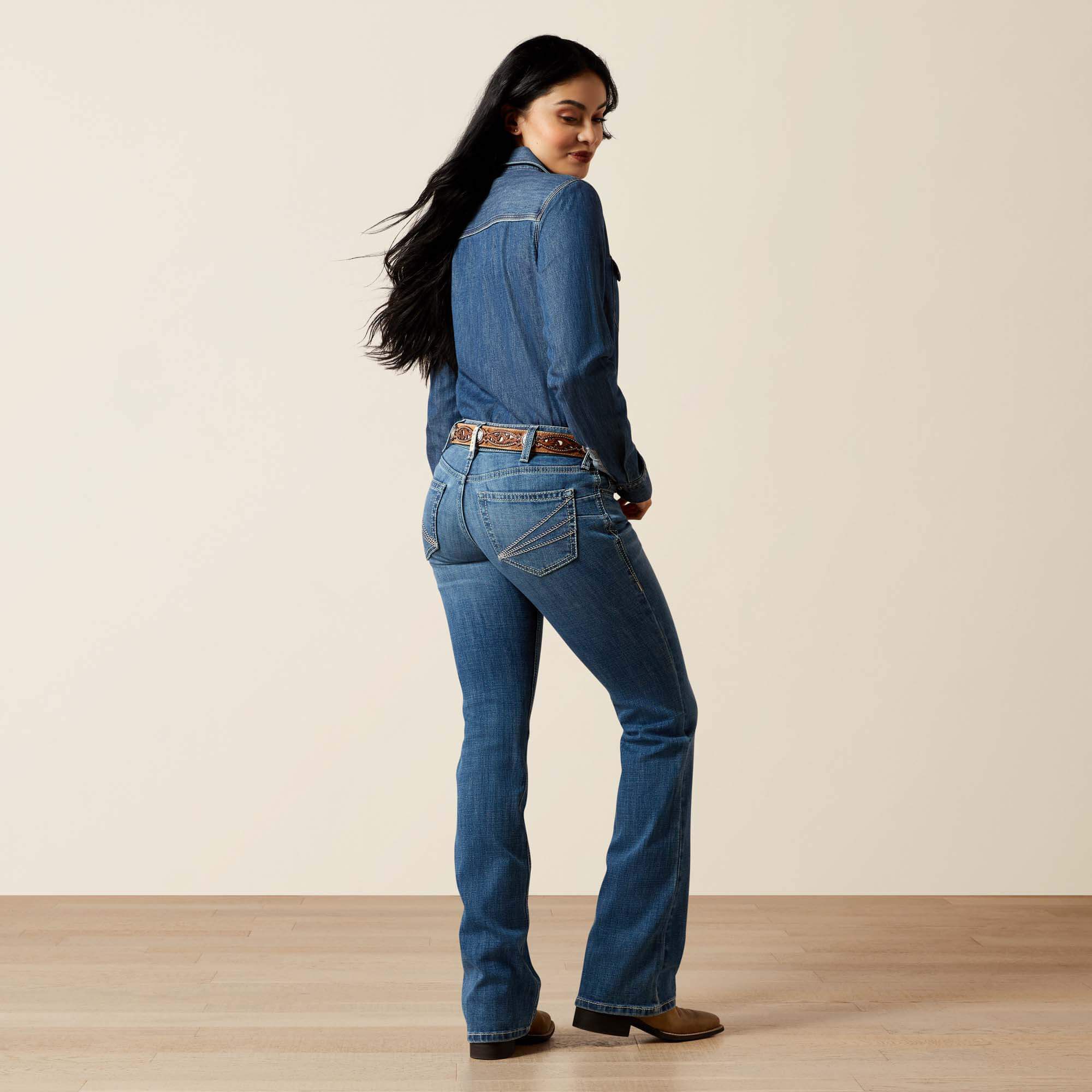 Women|Trends Mid Rise Aisha Boot Cut Jean | Ariat on sale