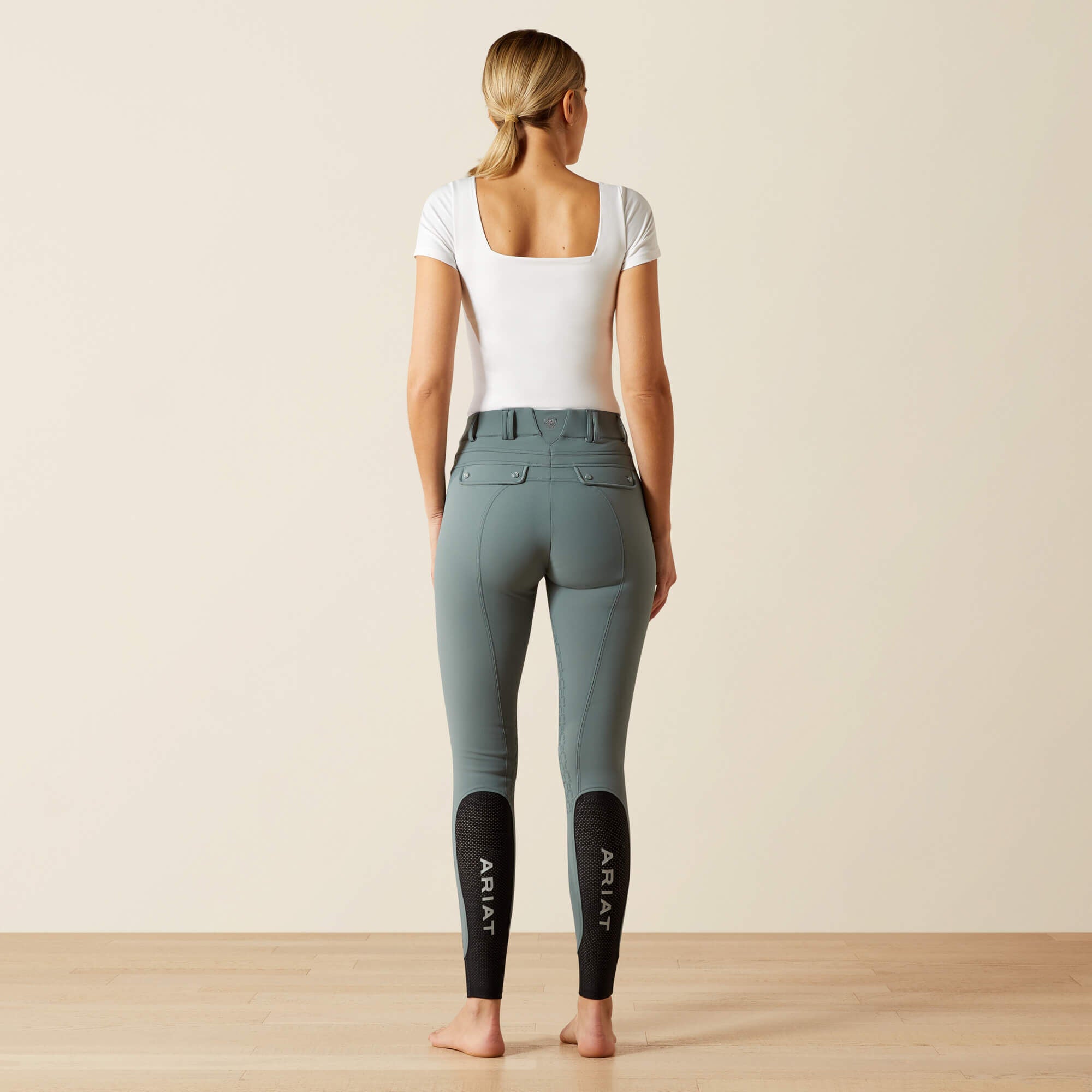Women|Trends Tri Factor Vivacity Heat Half Grip Breech | Ariat us