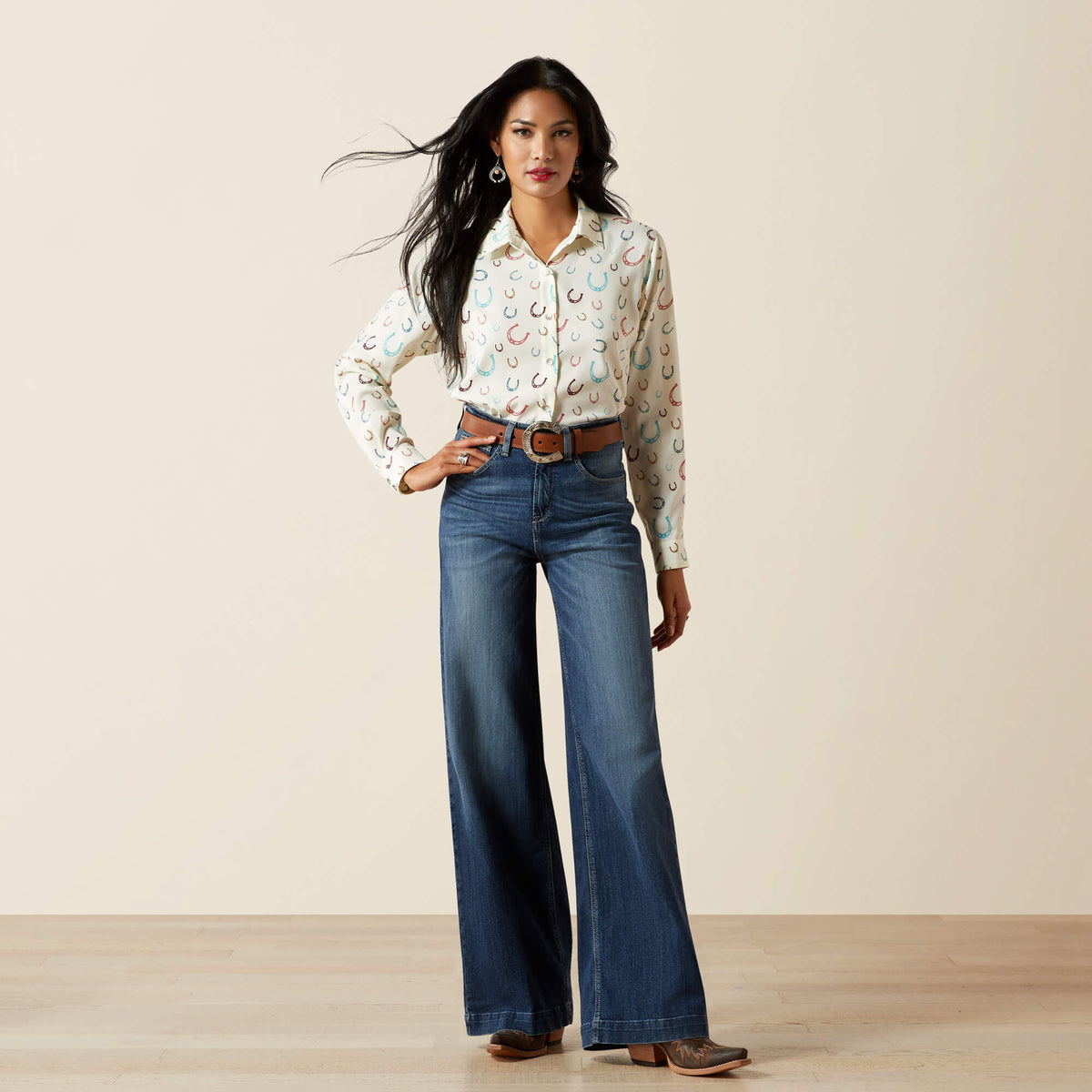 Women Homestyle Shirt | Ariat near me