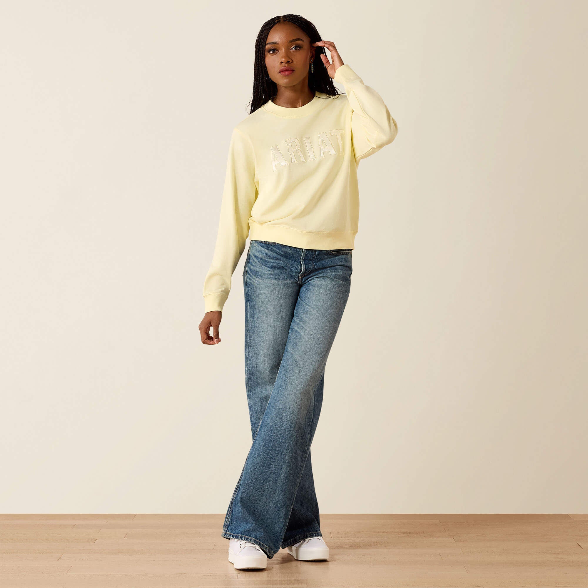 Women Essential Crew Sweatshirt | Ariat us