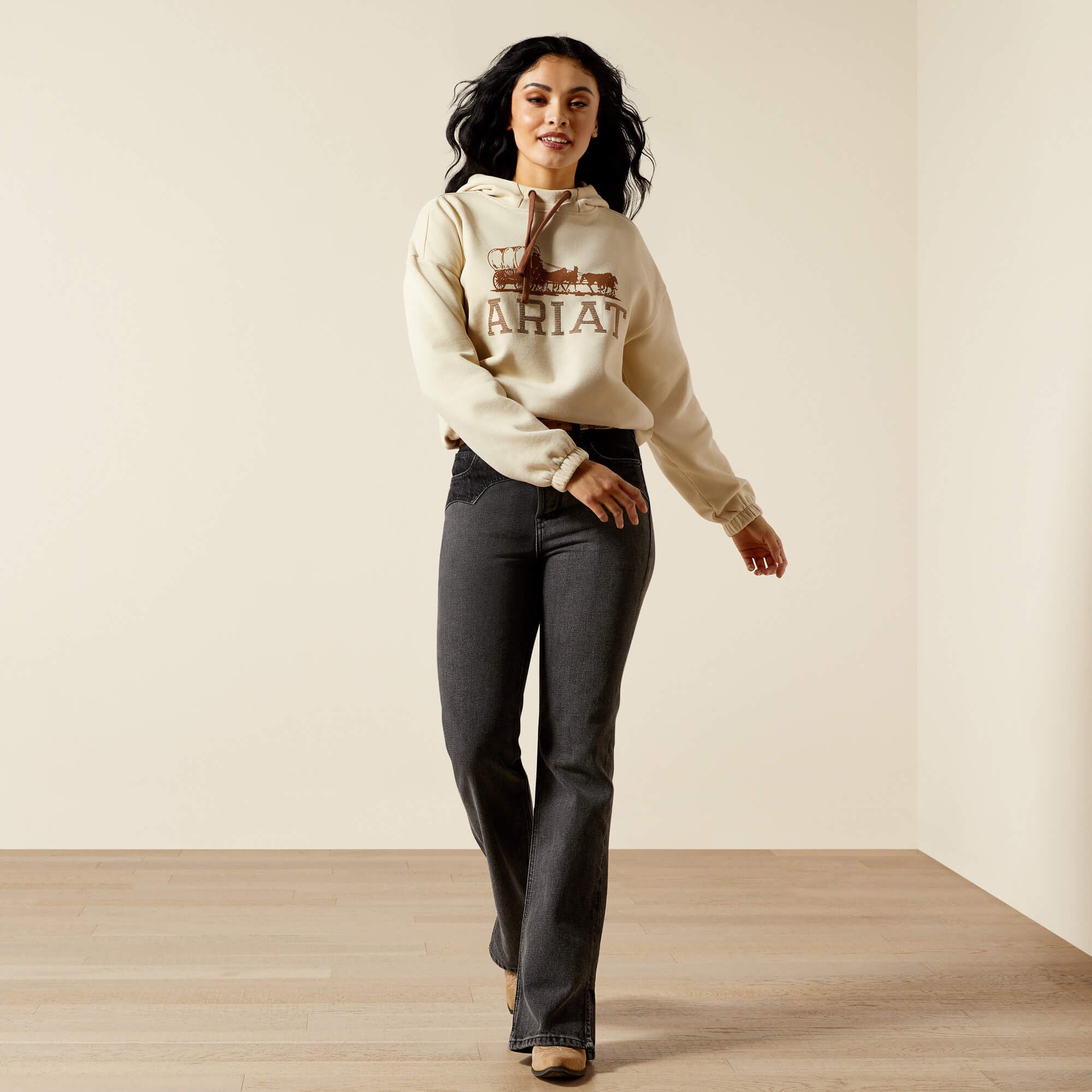 Women|Trends Essential Hoodie | Ariat Online