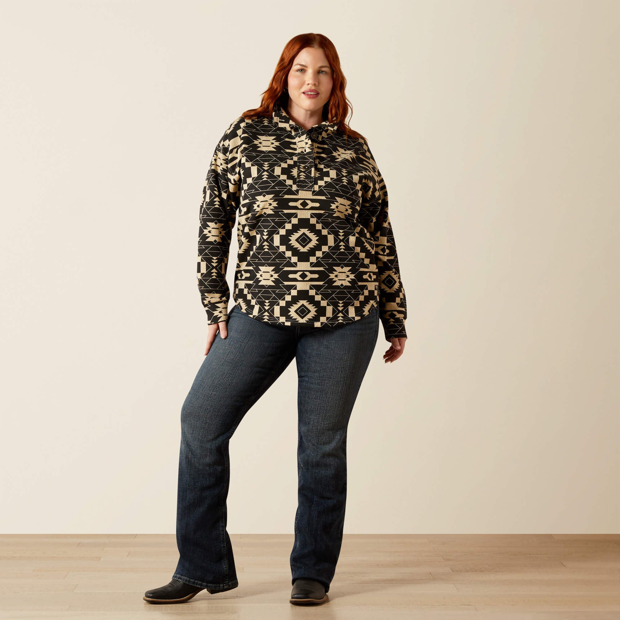 Women Hometown Sweatshirt | Ariat Online