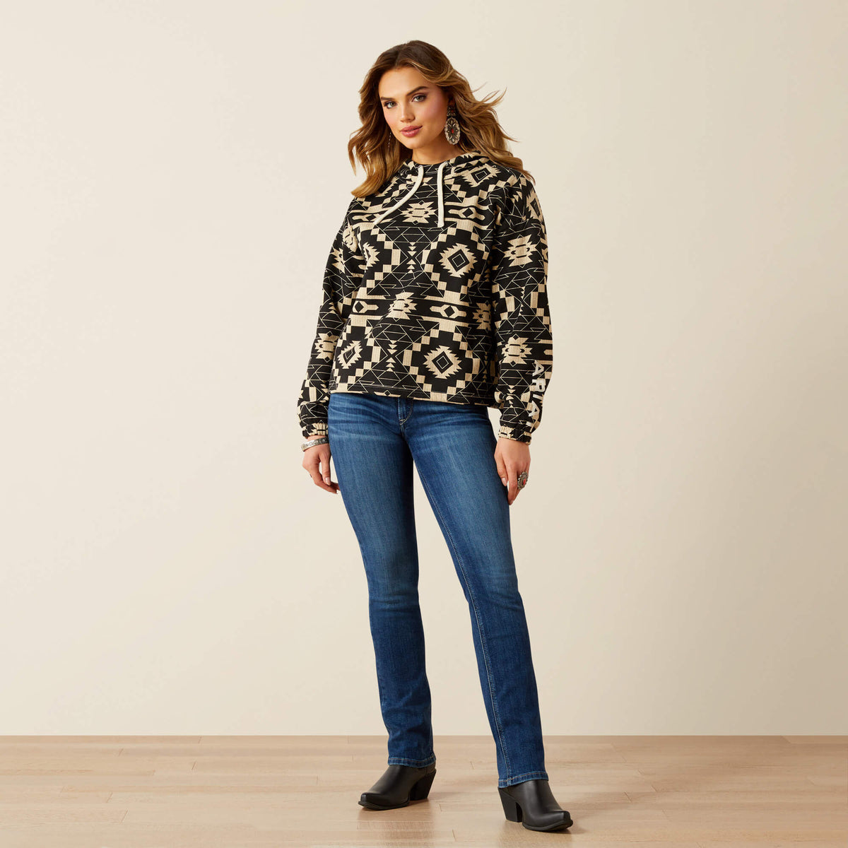 Women Essential Hoodie | Ariat for sale