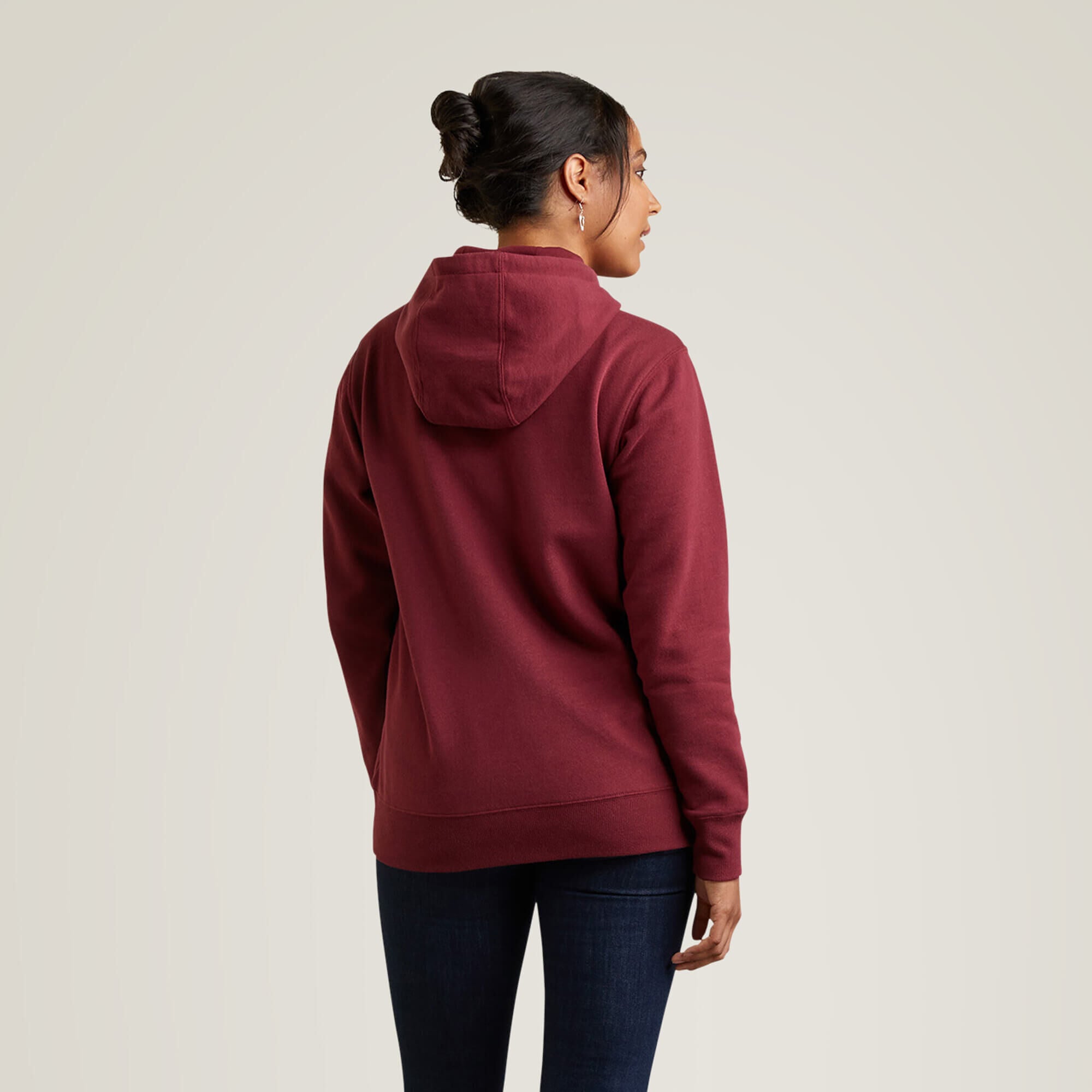 Women Ariat Logo Hoodie | Ariat us