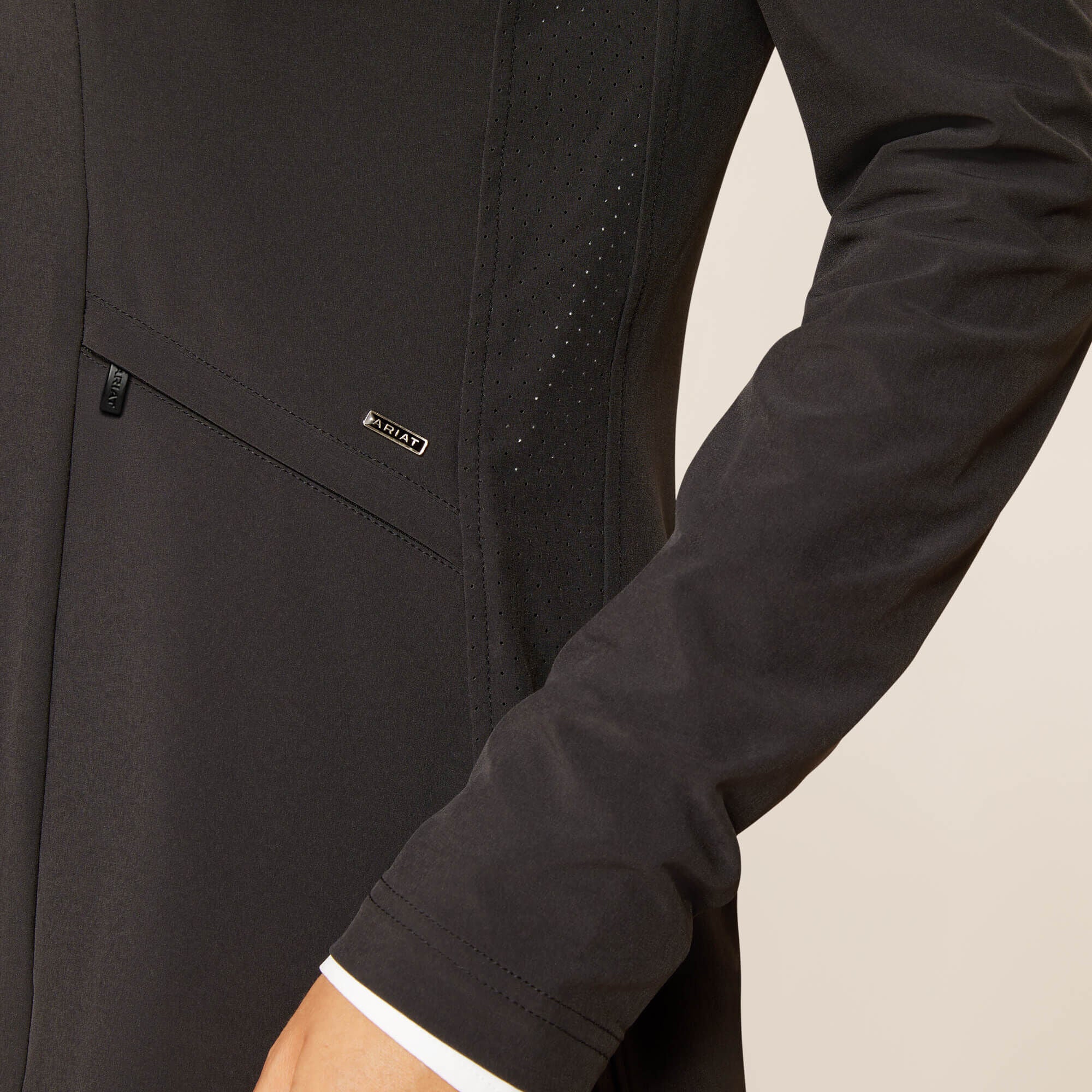 Women|Trends Artico 2.0 Show Coat | Ariat Discount