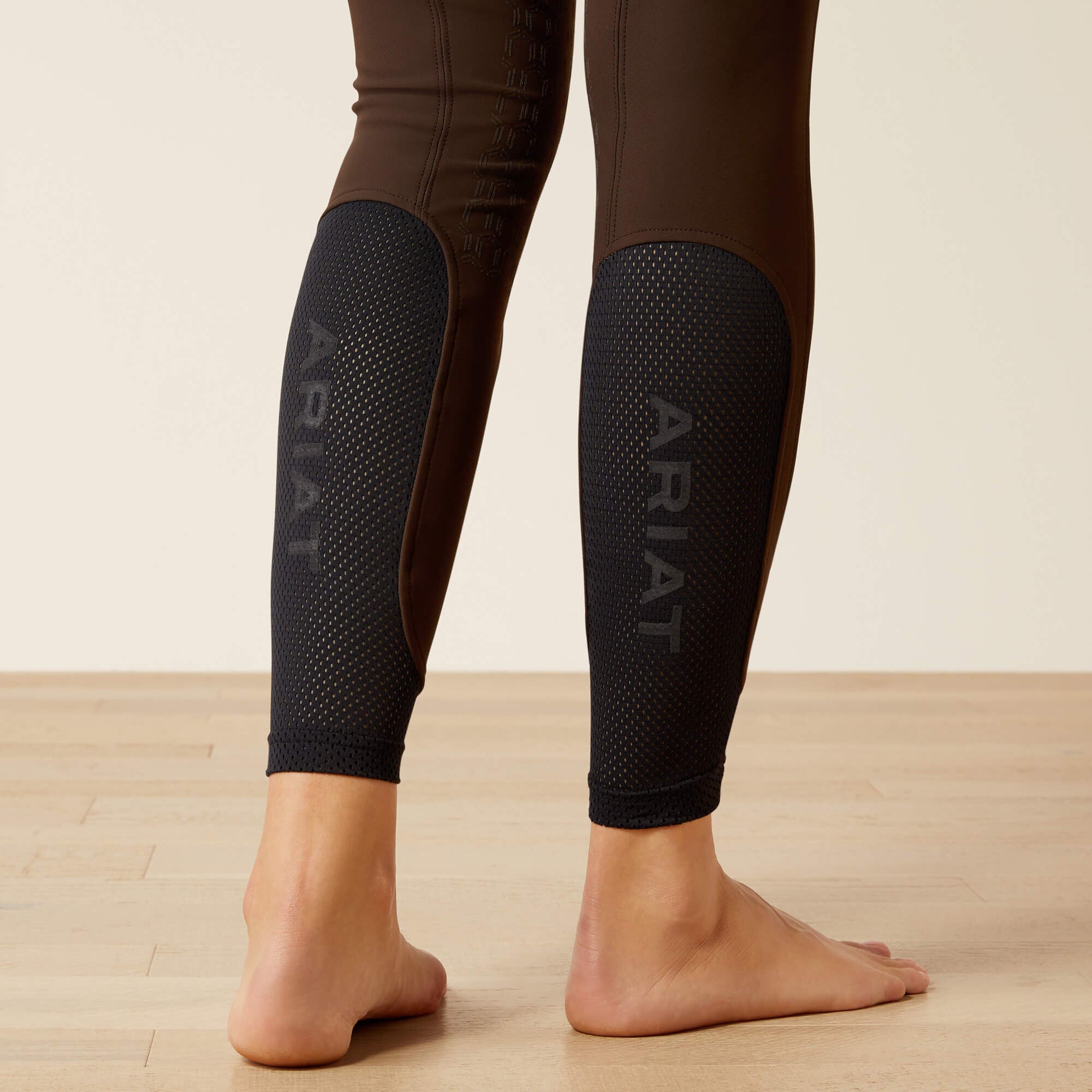 Women|Trends Tri Factor Vivacity Heat Half Grip Breech | Ariat
