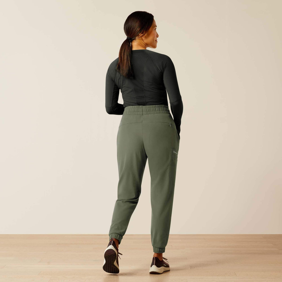 Women Blackwell Cargo Stretch Jogger Scrub Pant | Ariat