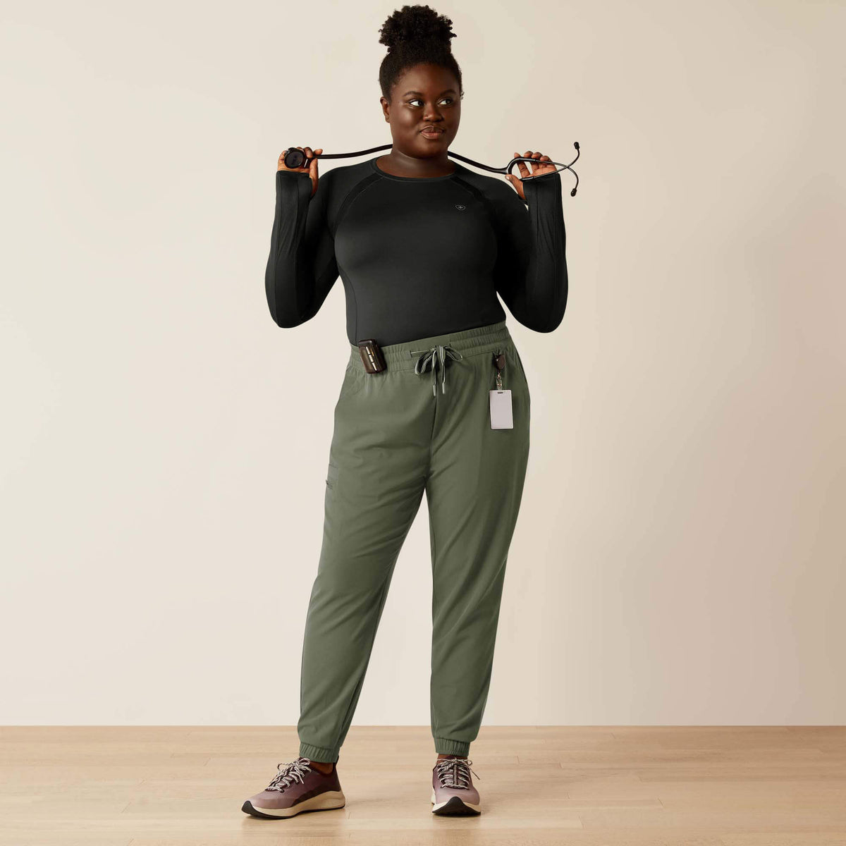 Women Blackwell Cargo Stretch Jogger Scrub Pant | Ariat