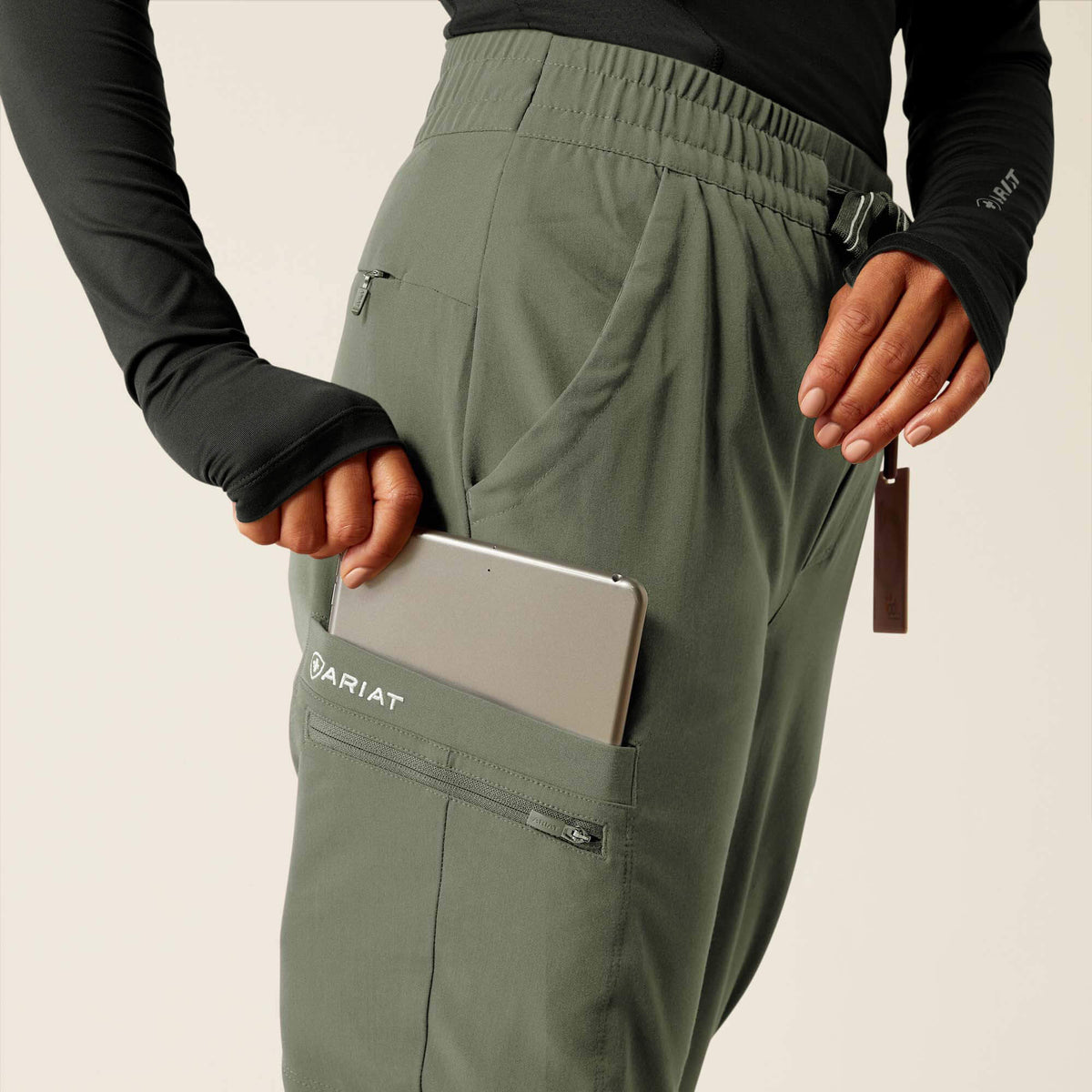Women Blackwell Cargo Stretch Jogger Scrub Pant | Ariat