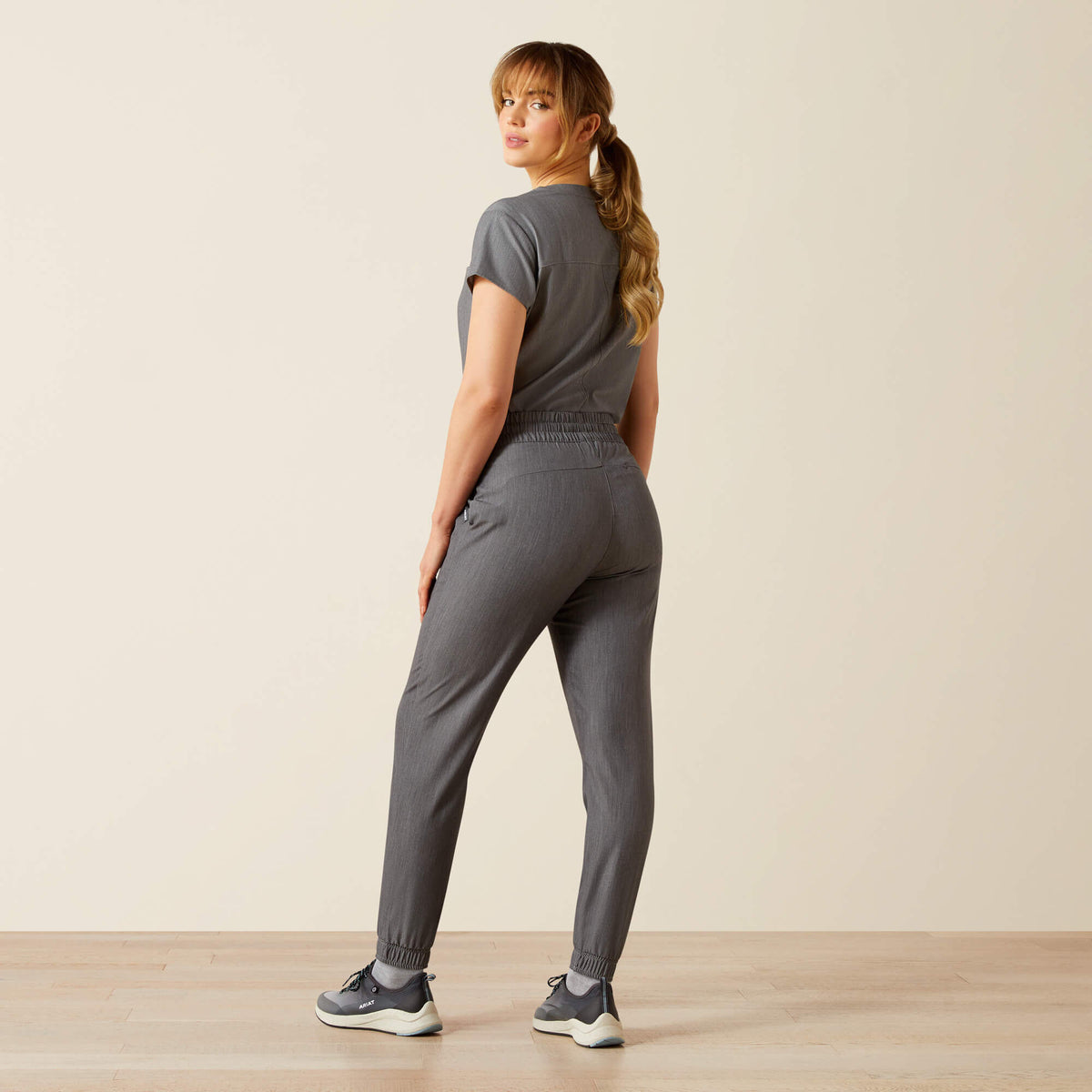 Women Blackwell Cargo Stretch Jogger Scrub Pant | Ariat Online