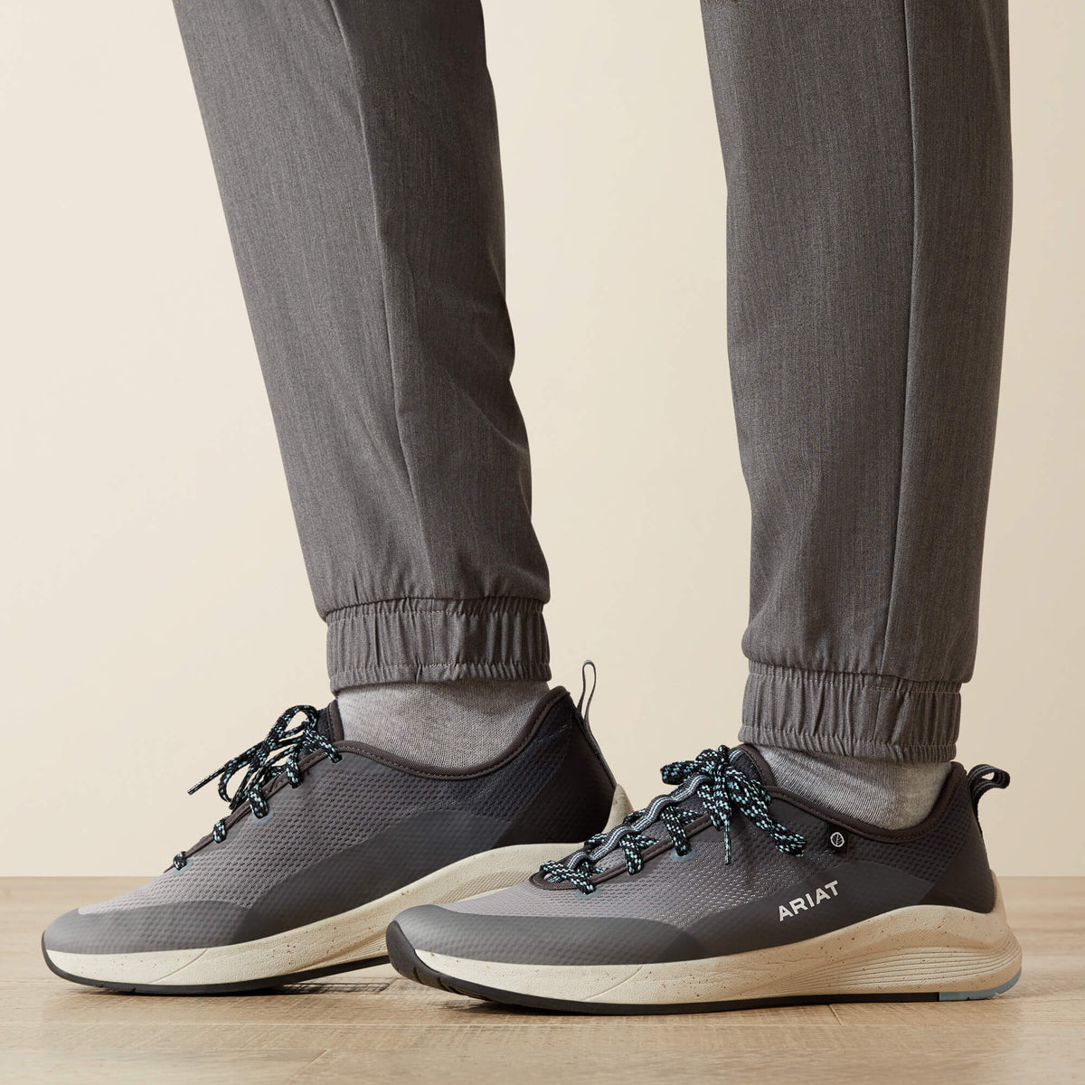 Women Blackwell Cargo Stretch Jogger Scrub Pant | Ariat Online