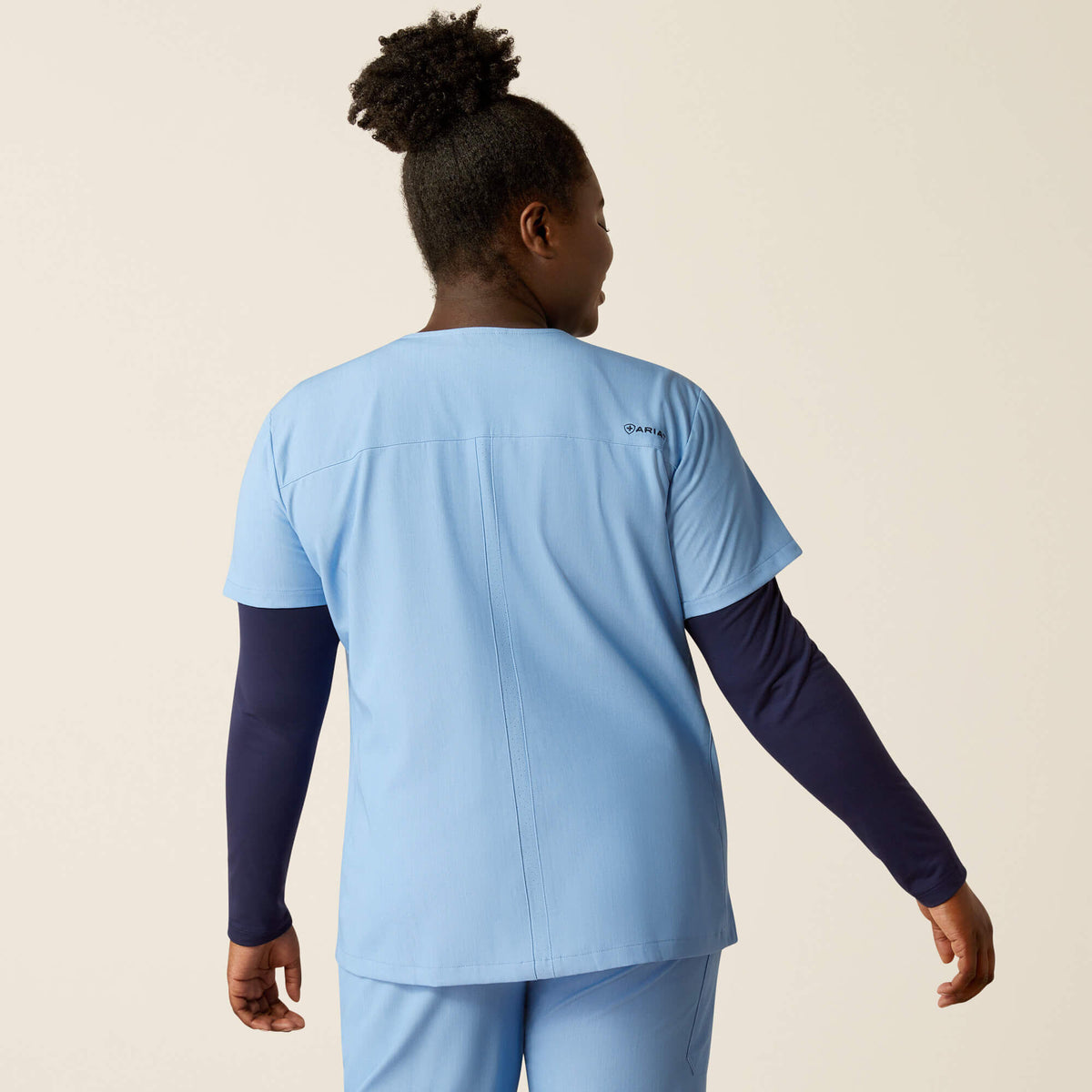 Women Clara 6 Pocket Scrub Top | Ariat Online