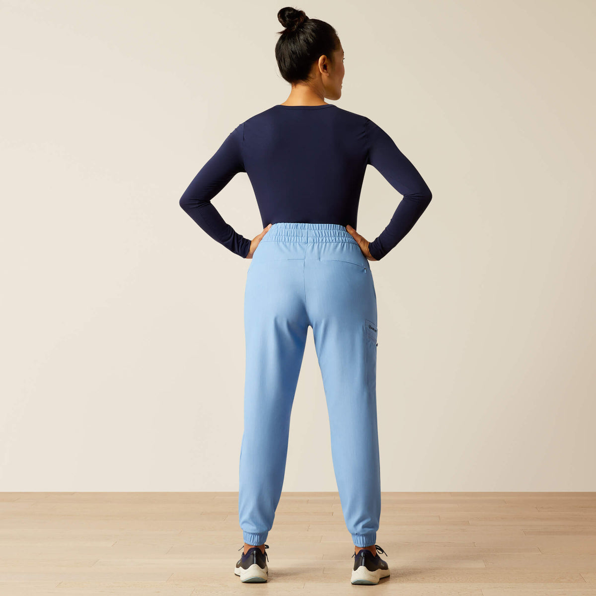 Women Blackwell Cargo Stretch Jogger Scrub Pant | Ariat Outlet