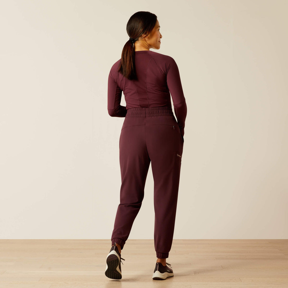 Women Blackwell Cargo Stretch Jogger Scrub Pant | Ariat near me