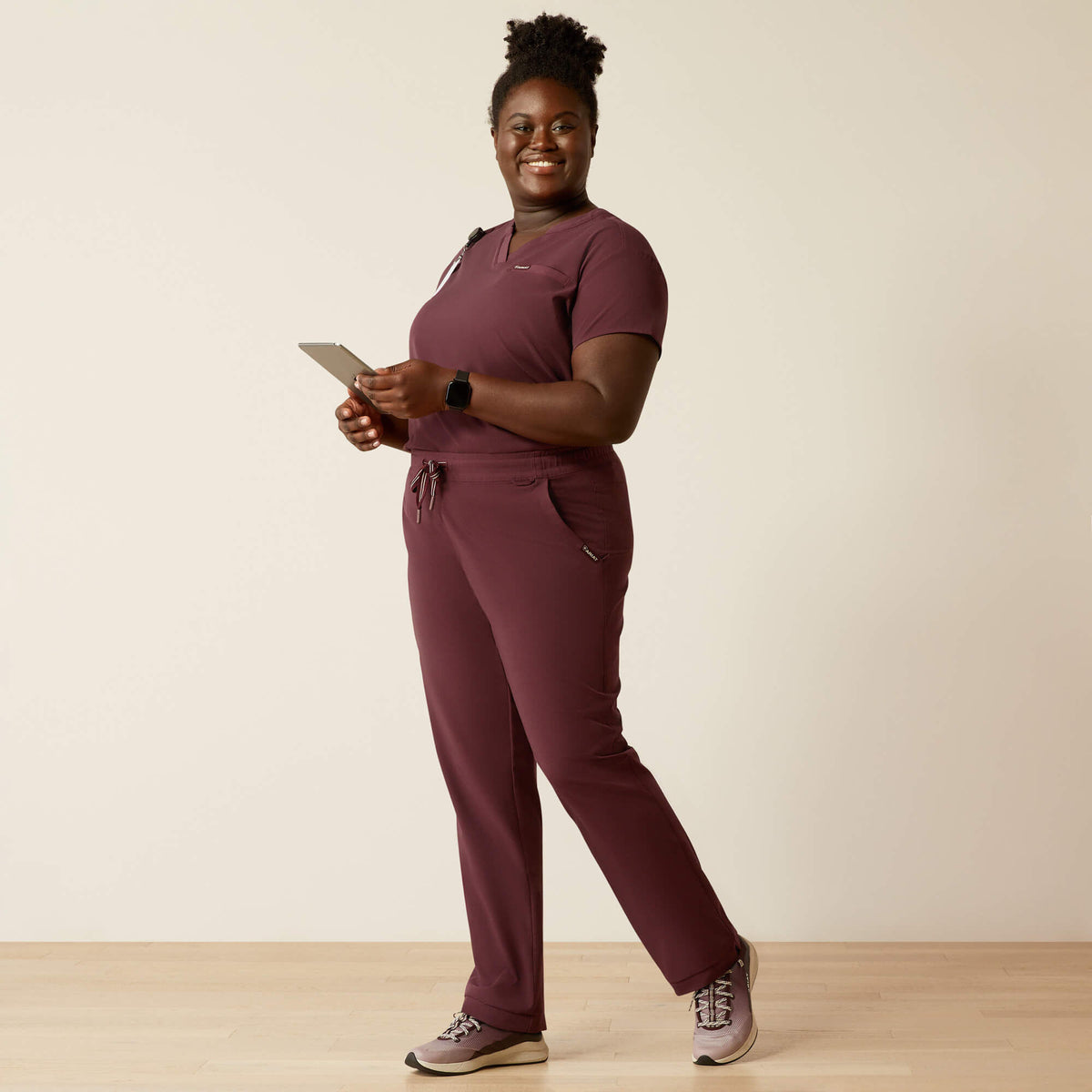 Women Nightingale Utility Stretch Scrub Pant | Ariat Online