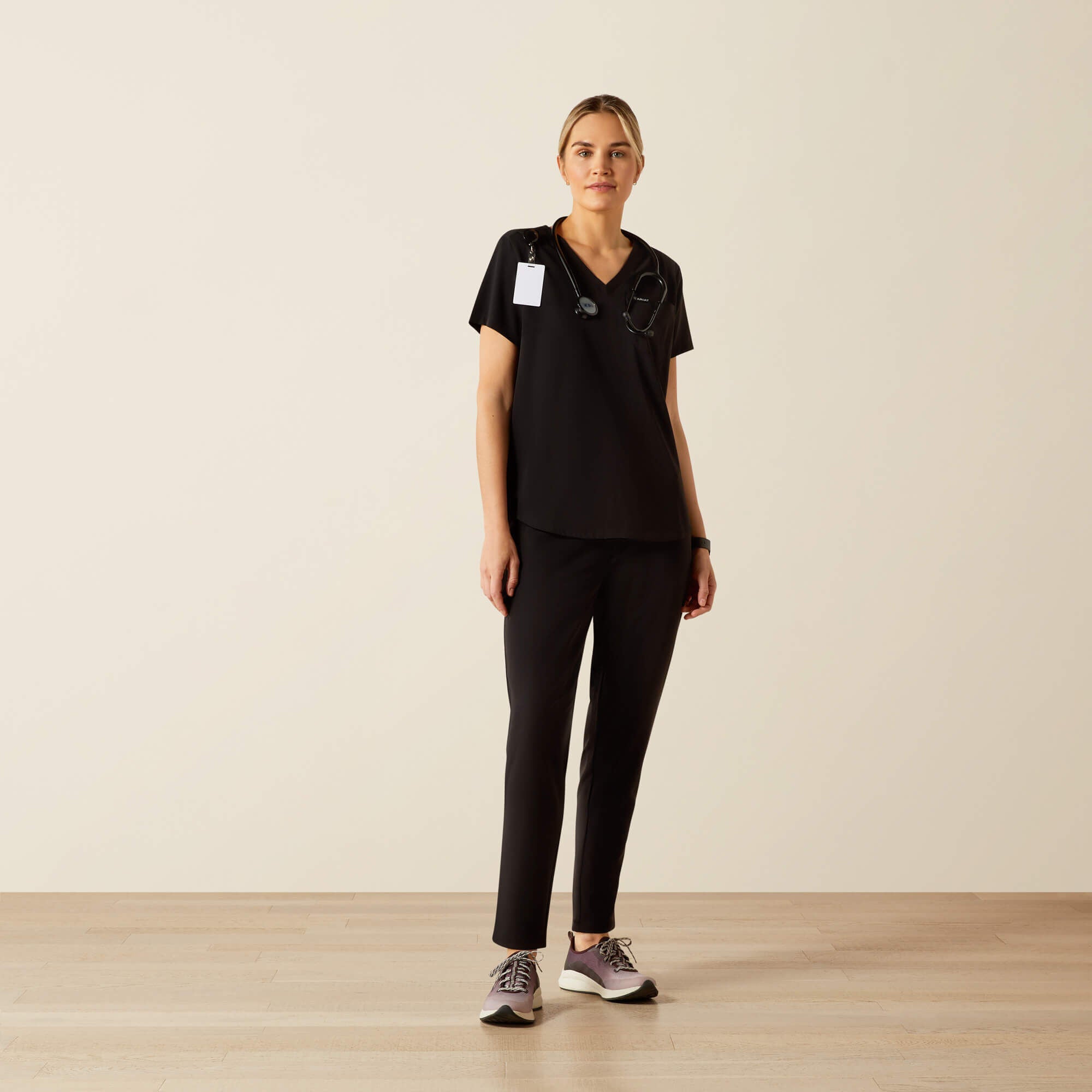 Women Beth Basic Scrub Top | Ariat