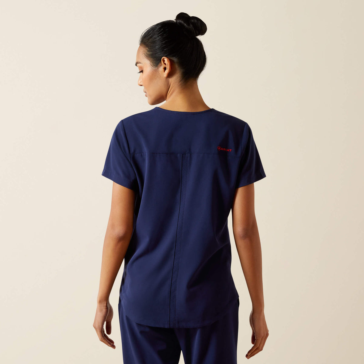 Women Beth Basic Scrub Top | Ariat Outlet