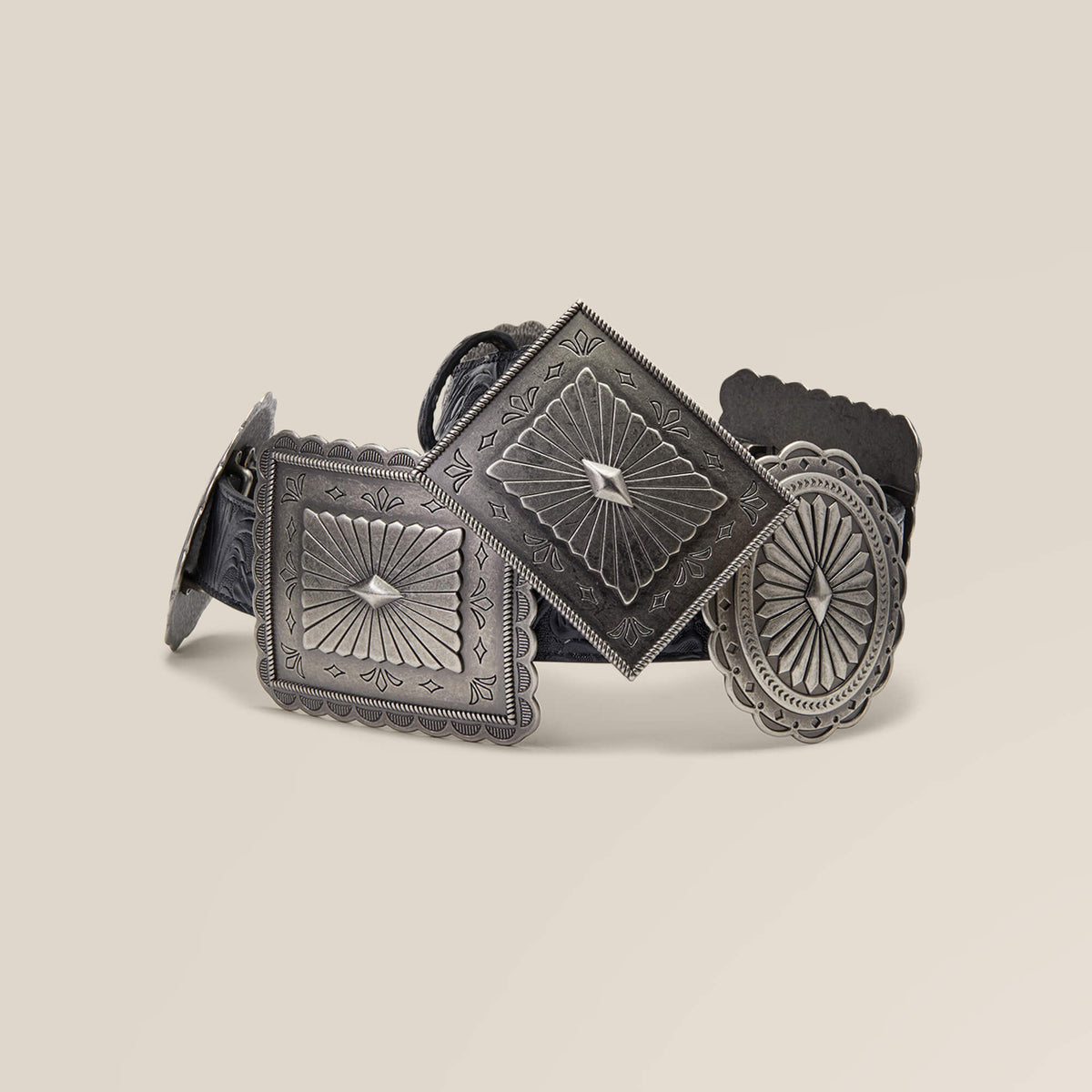 Women Oval and Rectangle Concho Belt | Ariat