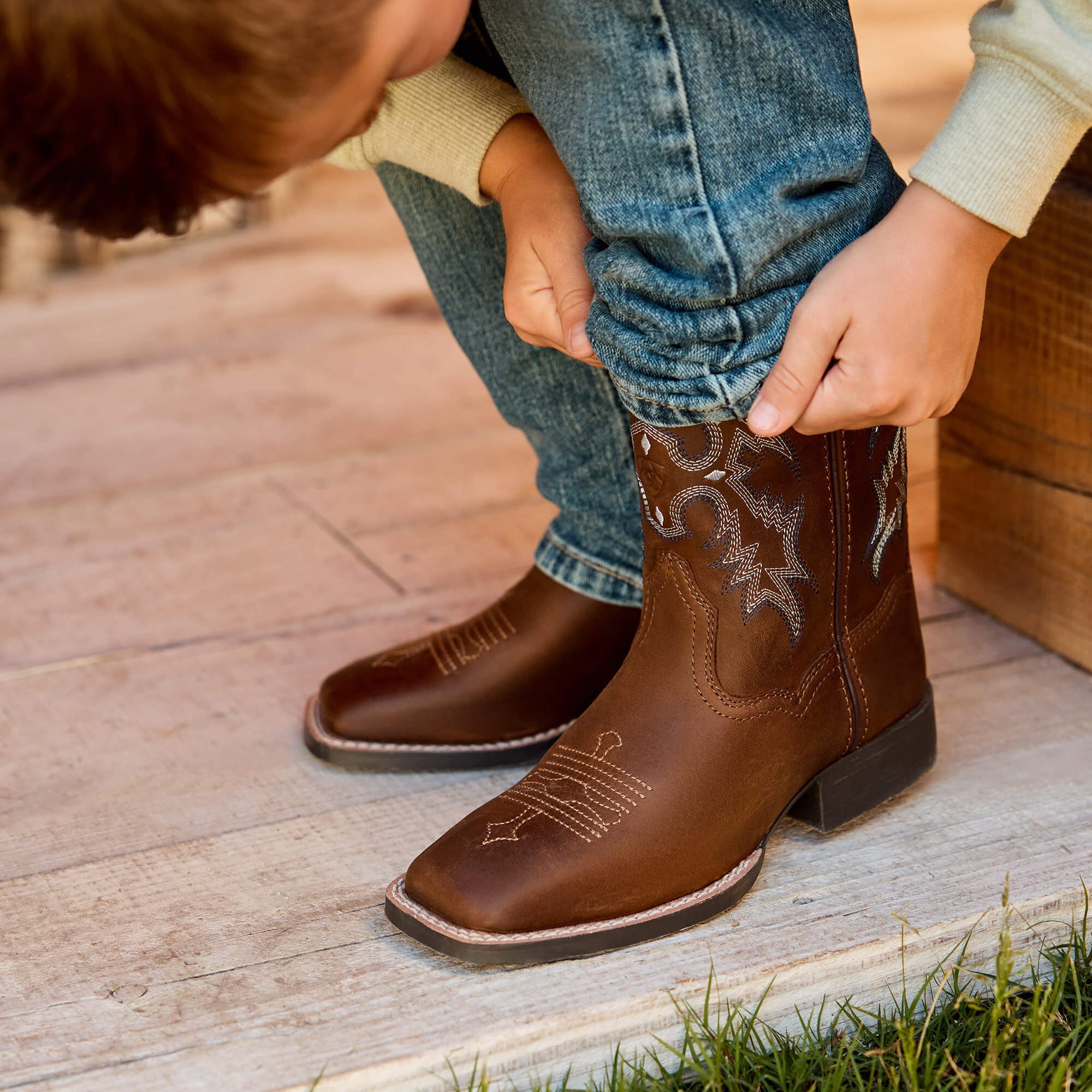 Kids Tombstone Wide Square Toe Western Boot | Ariat for sale