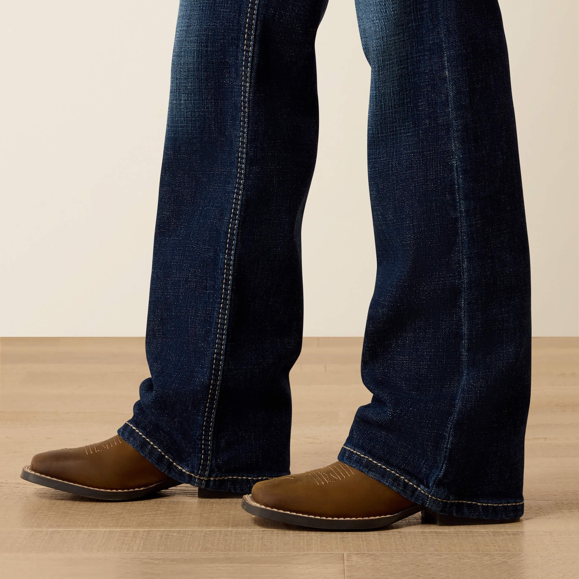 Kids B4 Relaxed Oliver Boot Cut Jeans | Ariat us