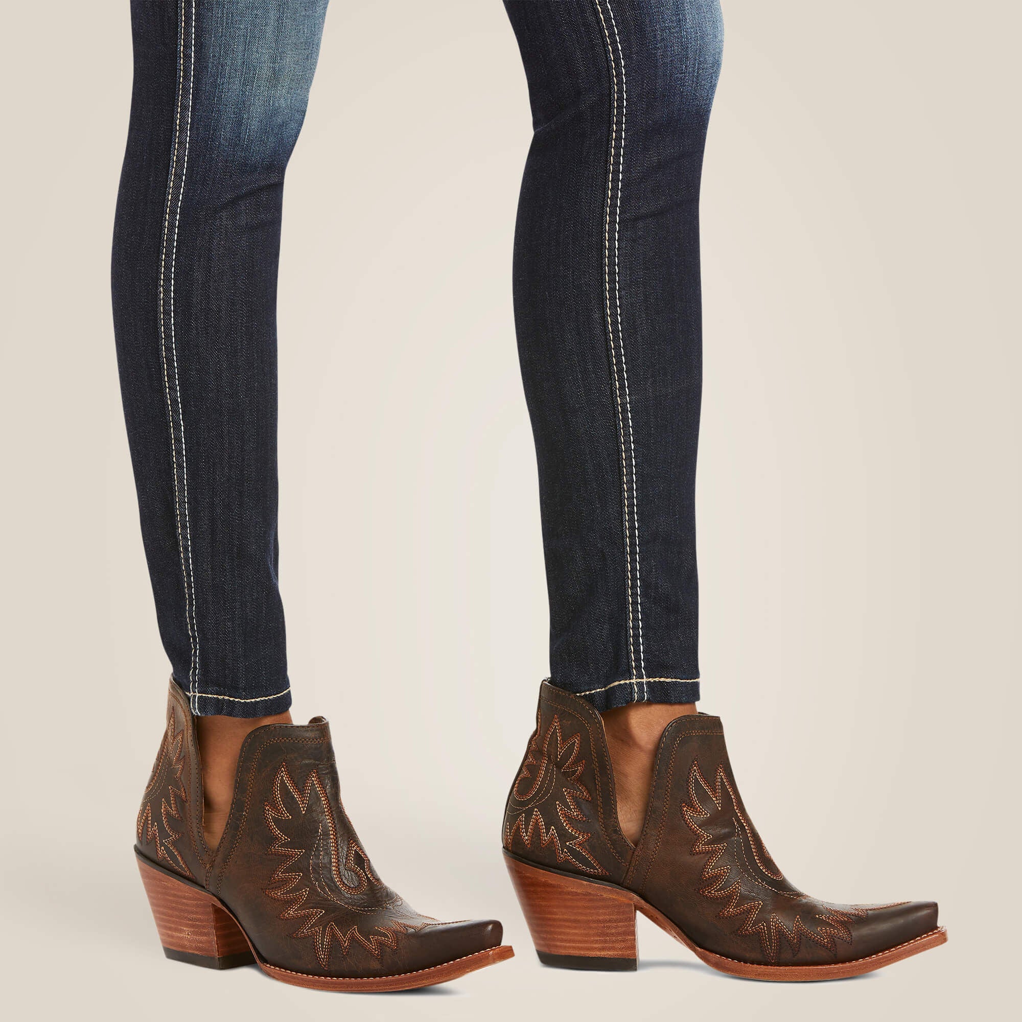 Trends R.E.A.L. Mid Rise Stretch Outseam Ella Skinny Jean | Ariat on sale