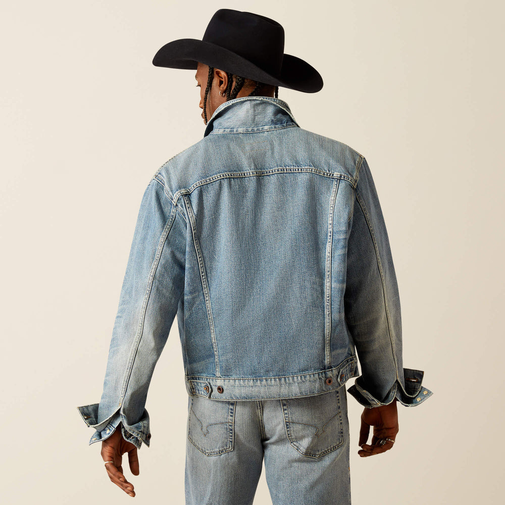 Trends Everybody's Yellowstone Hometown Denim Jacket | Ariat for sale